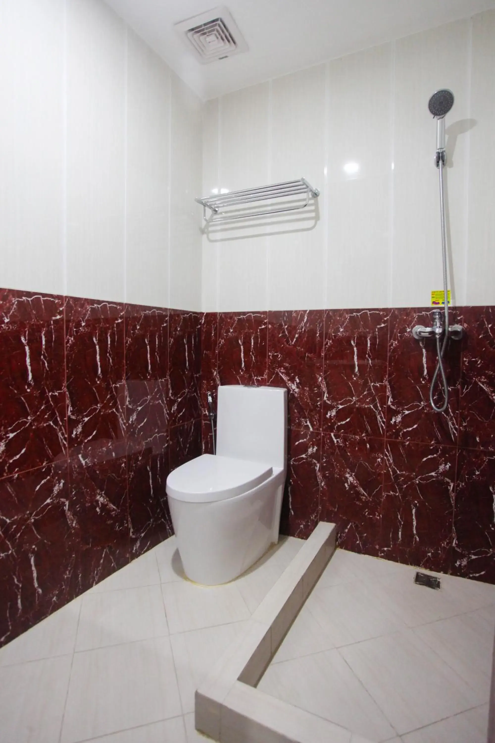 Toilet, Bathroom in Hotel 99 Cubao