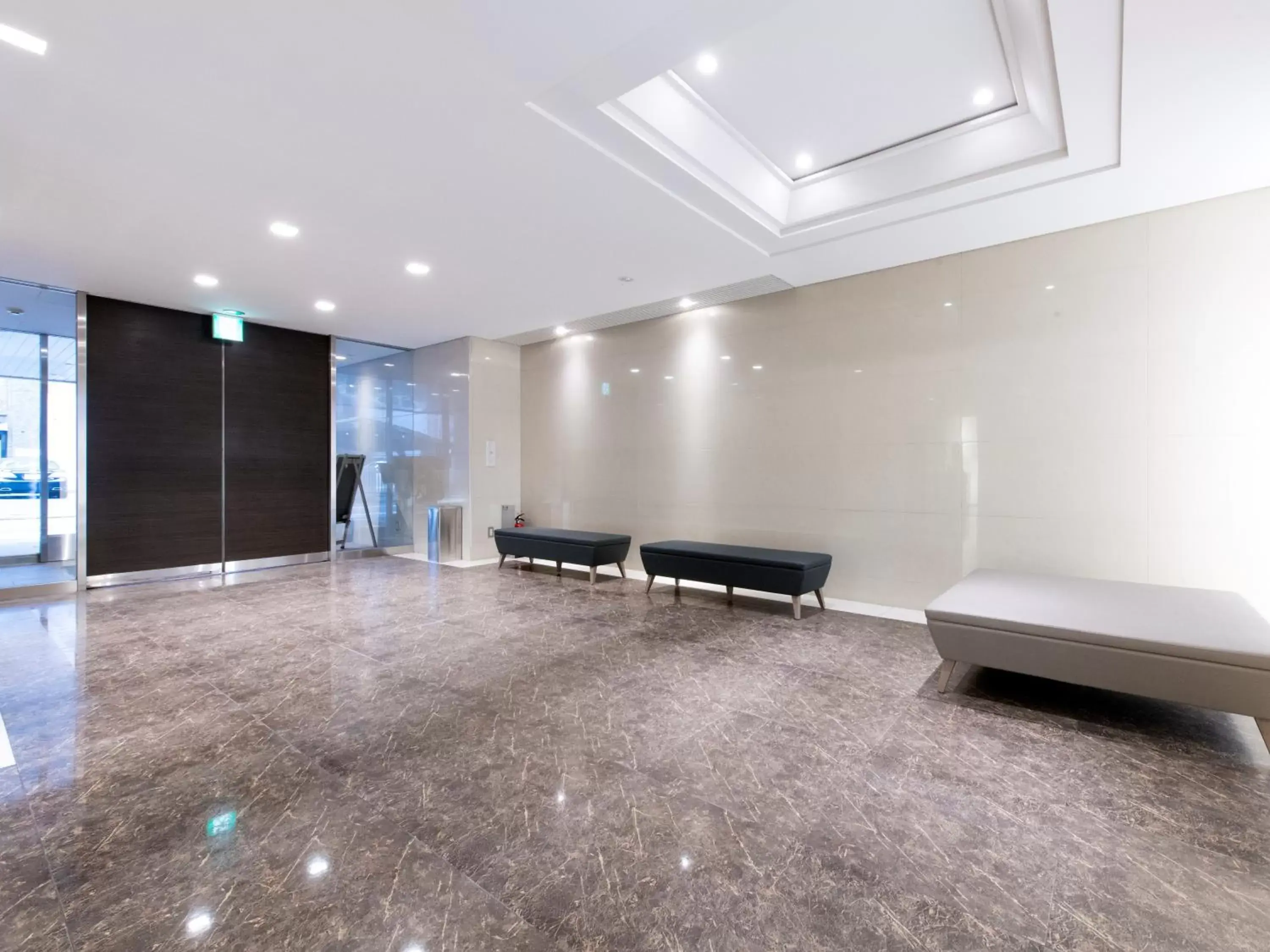 Lobby or reception in HOTEL MYSTAYS Fukuoka Tenjin