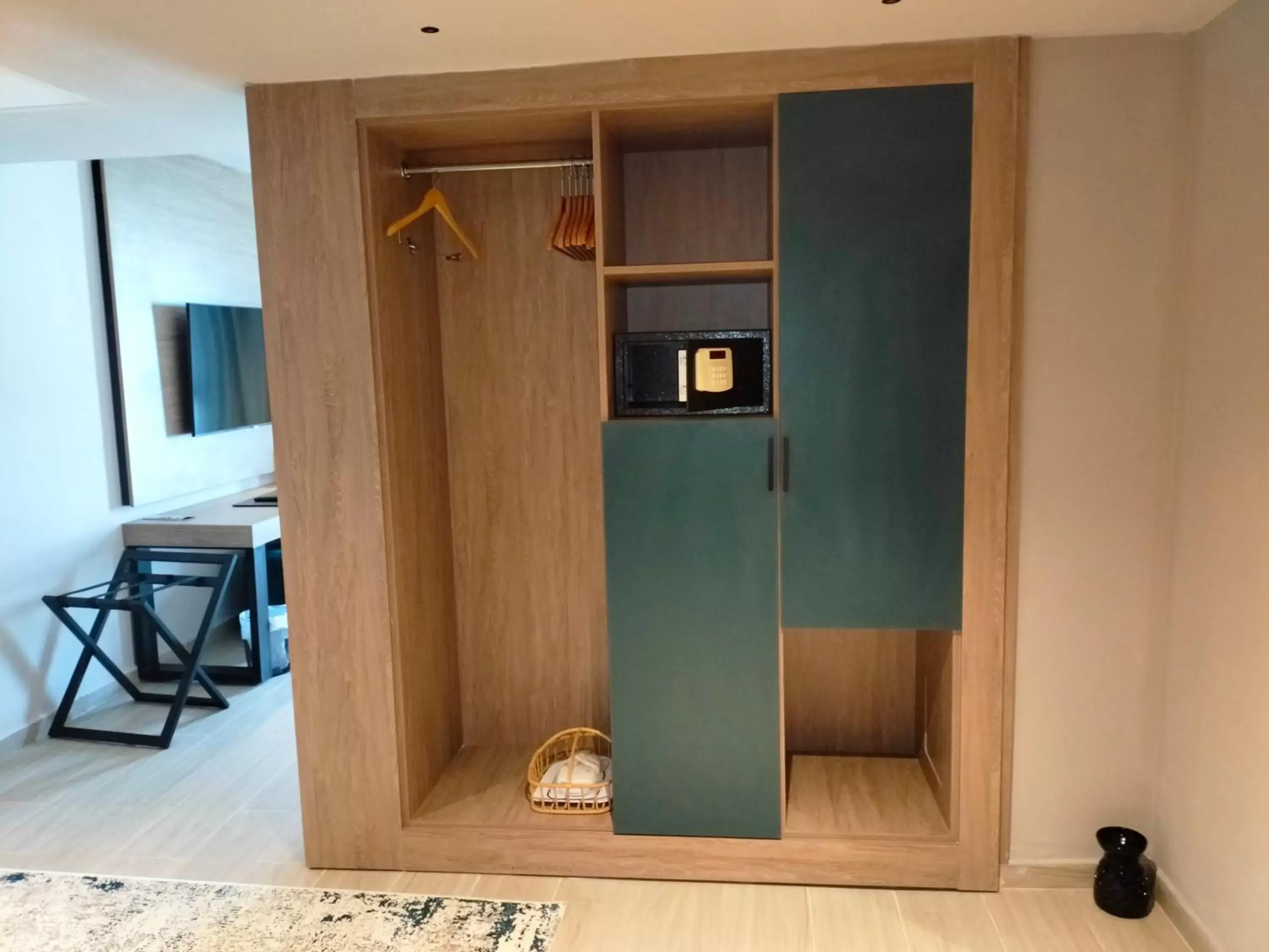 wardrobe, TV/Entertainment Center in Golden Tulip El Mechtel