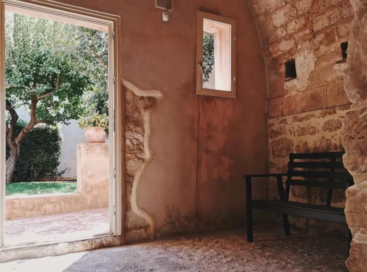 Patio in Palazzo Gambuzza