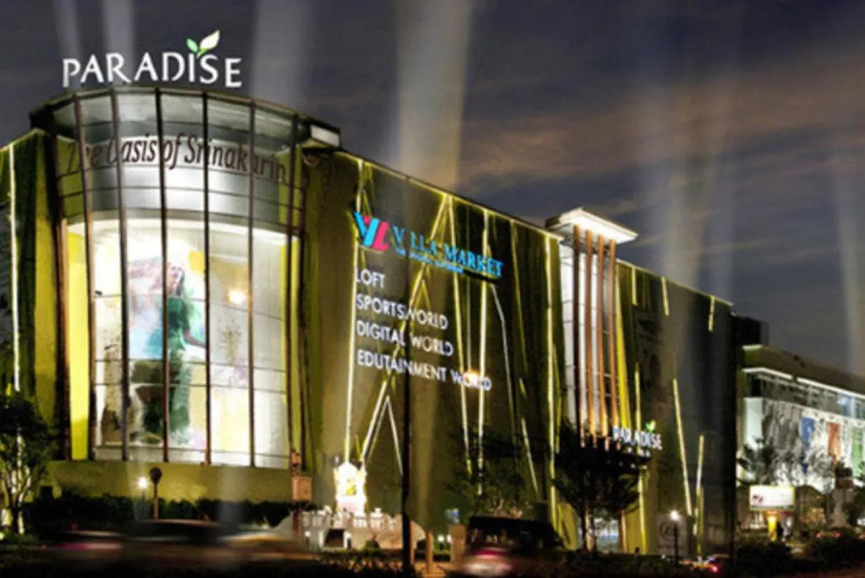 Shopping Area in KC Place Srinakarin