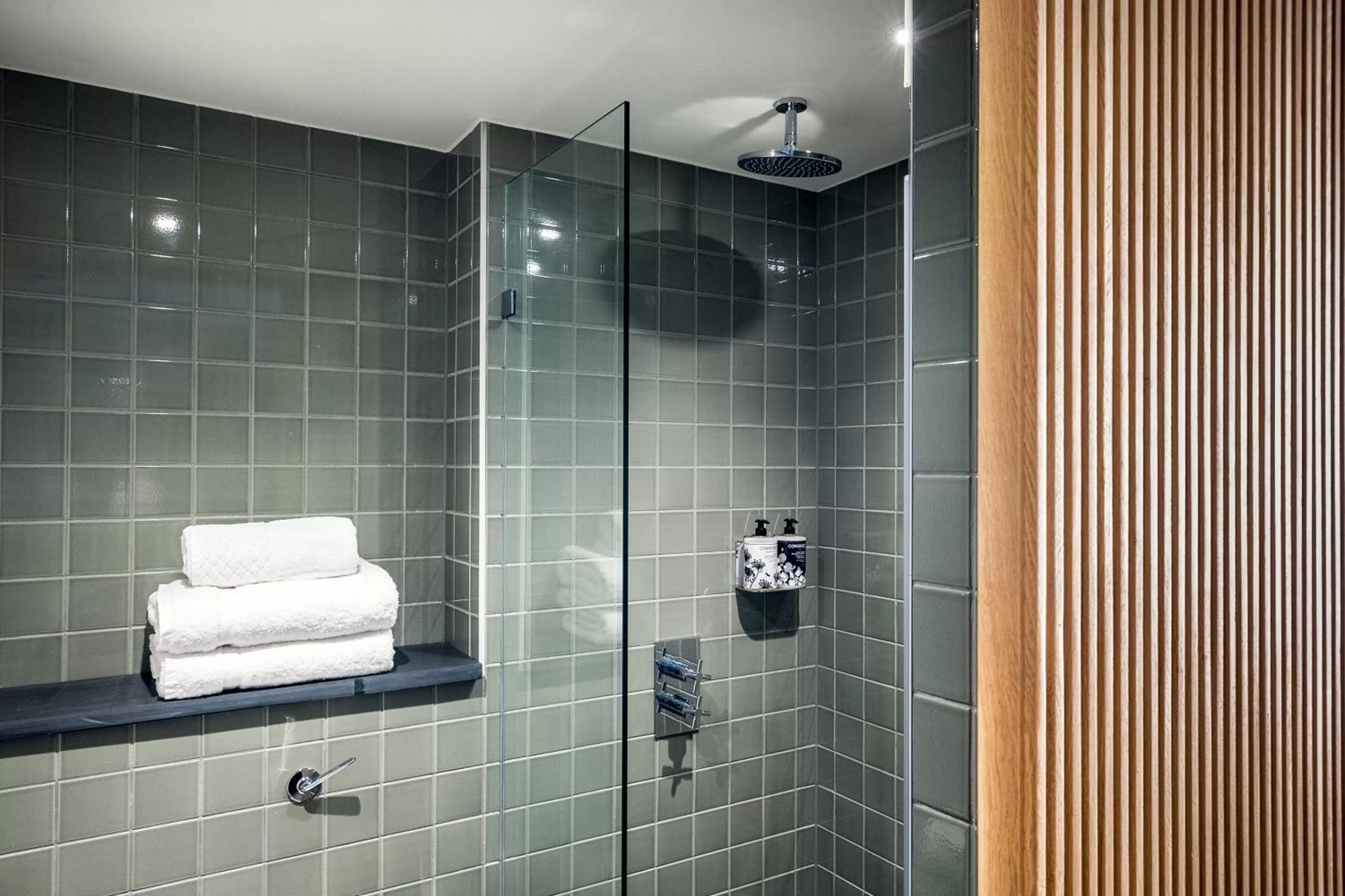 Bathroom in Mollie's Motel & Diner Oxfordshire