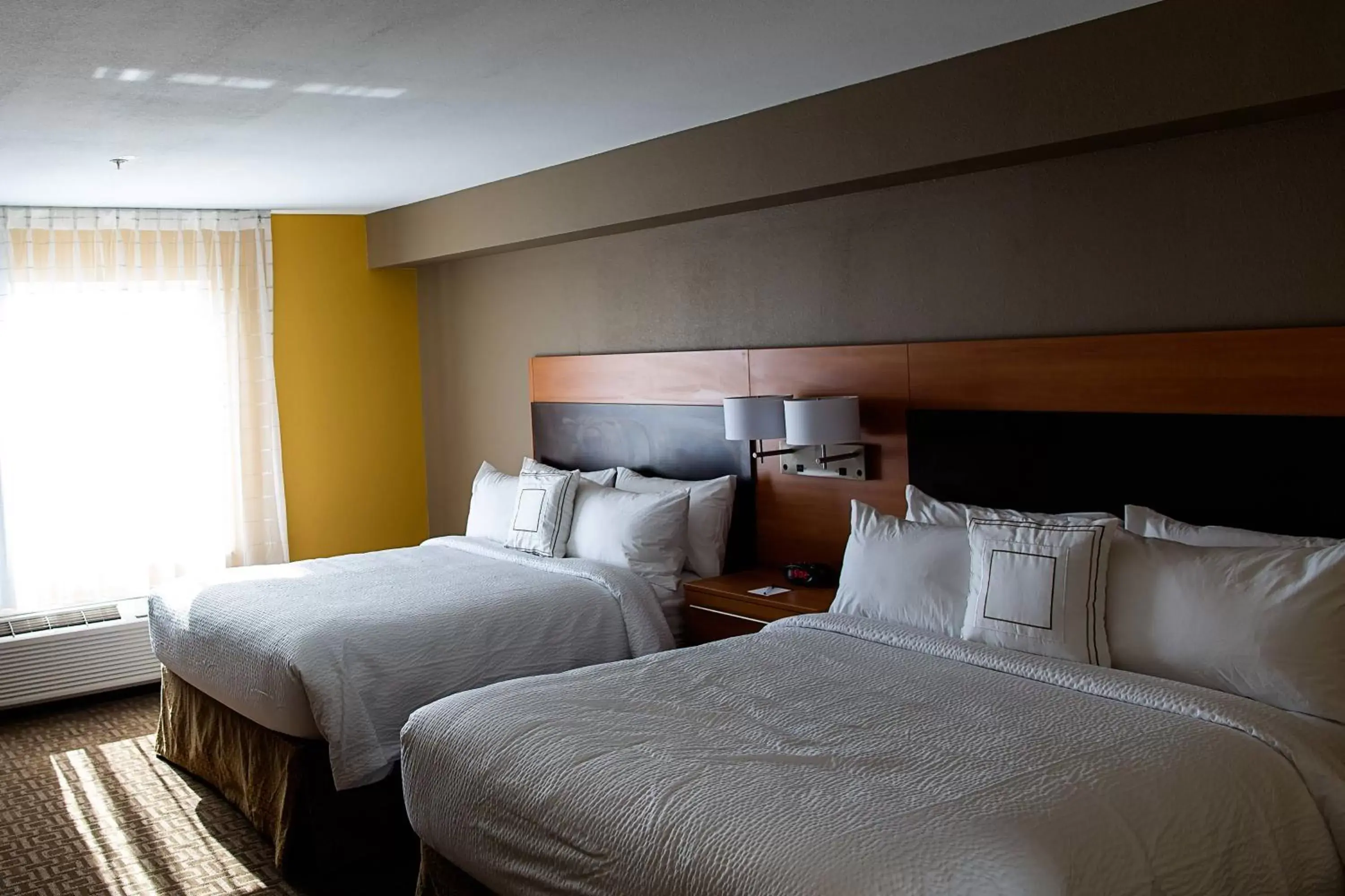Photo of the whole room, Bed in TownePlace Suites by Marriott Lancaster