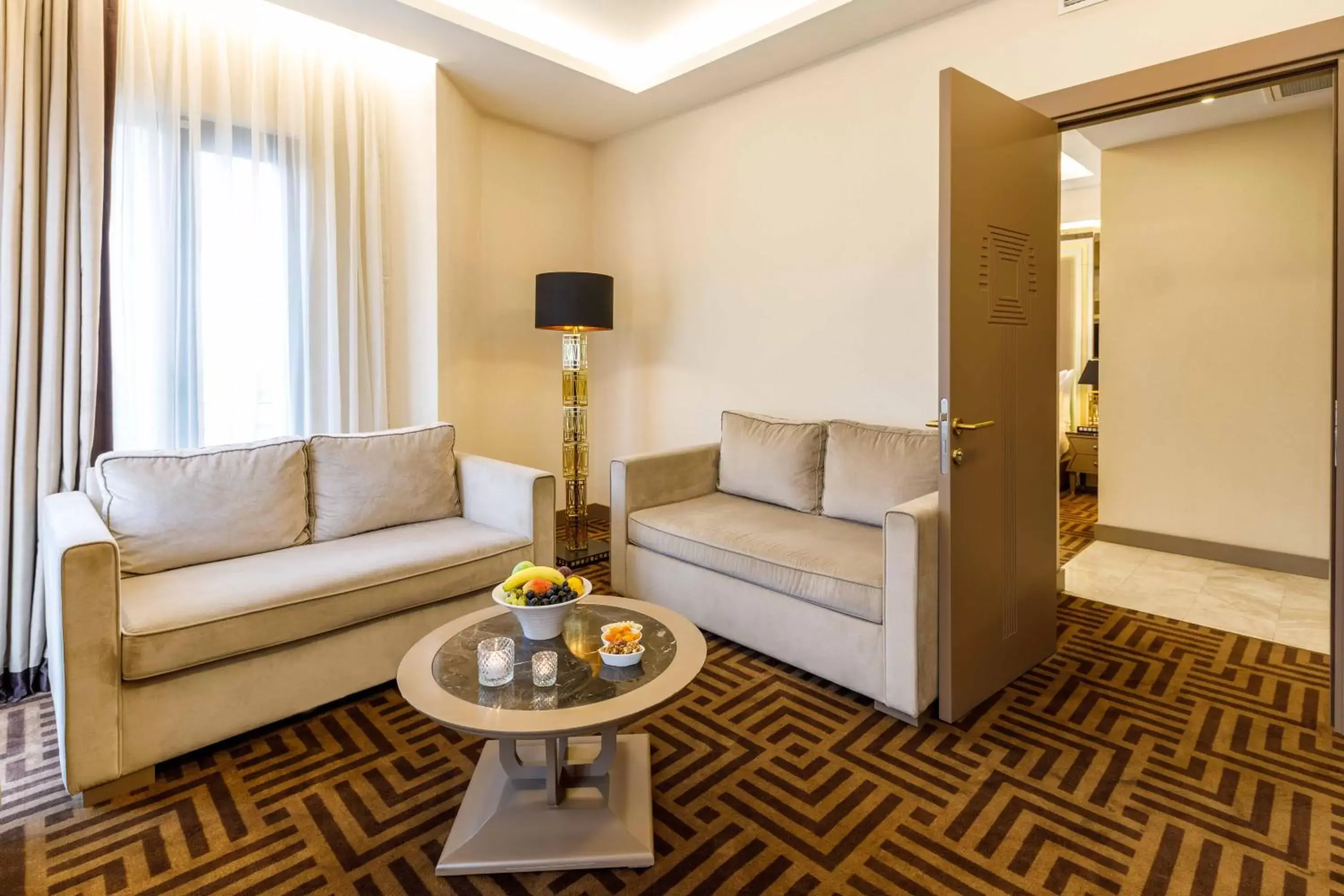 Living room, Seating Area in Ramada by Wyndham Istanbul Golden Horn