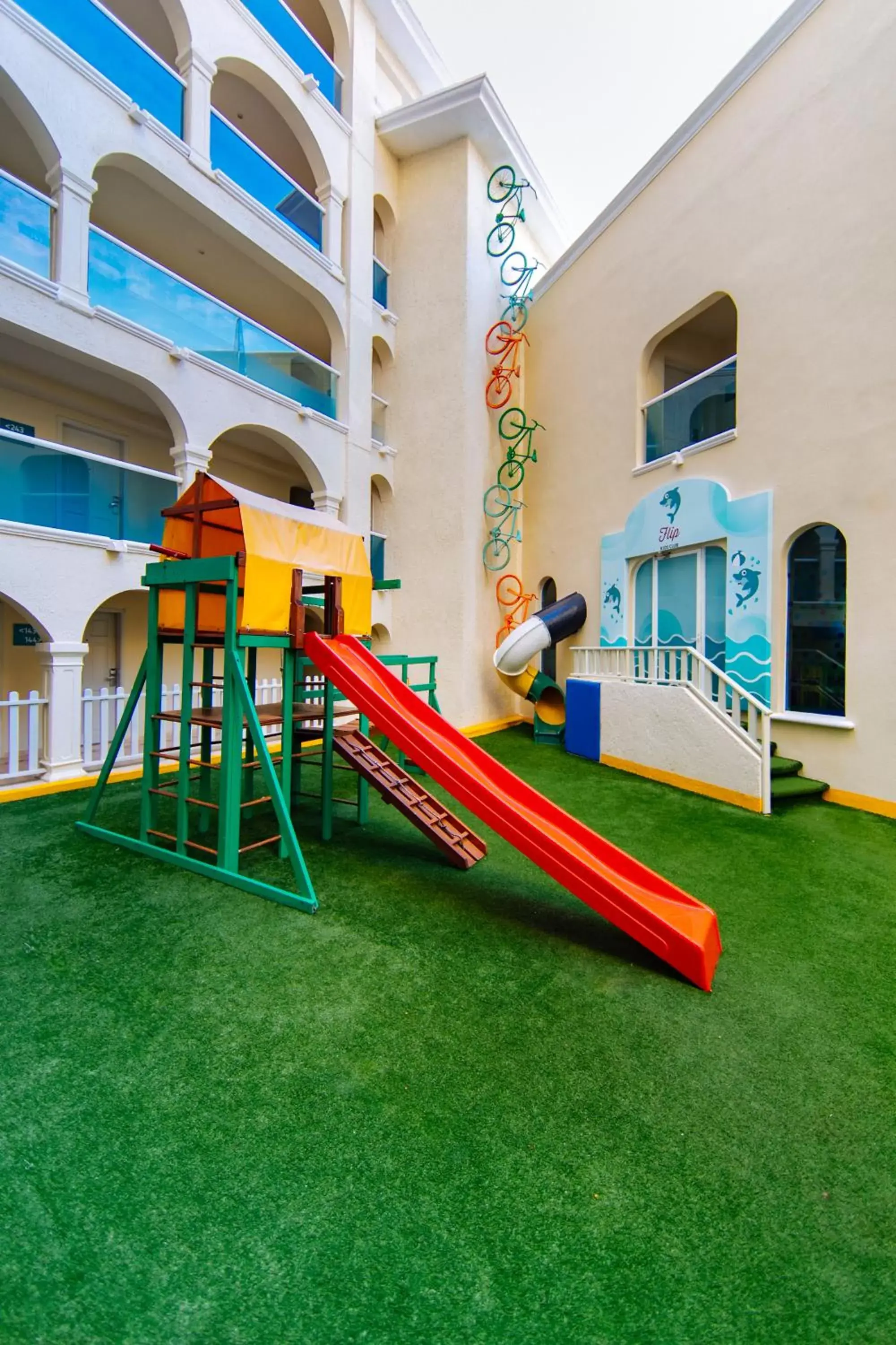 Kids's club, Children's Play Area in Occidental Costa Cancún - All Inclusive