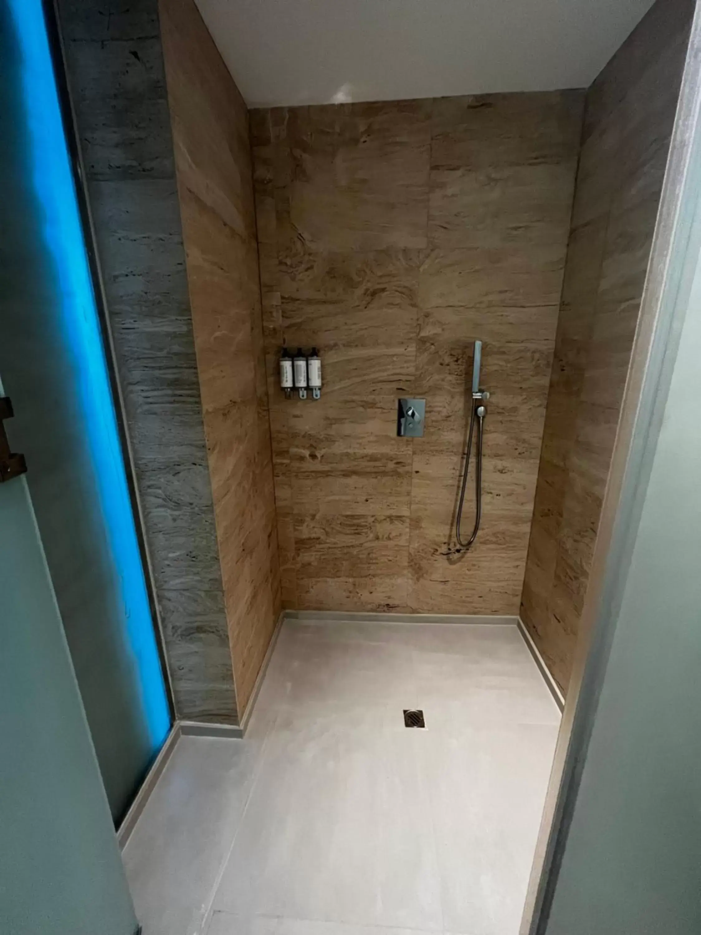 Shower, Bathroom in The Canvas Dubai - MGallery Hotel Collection