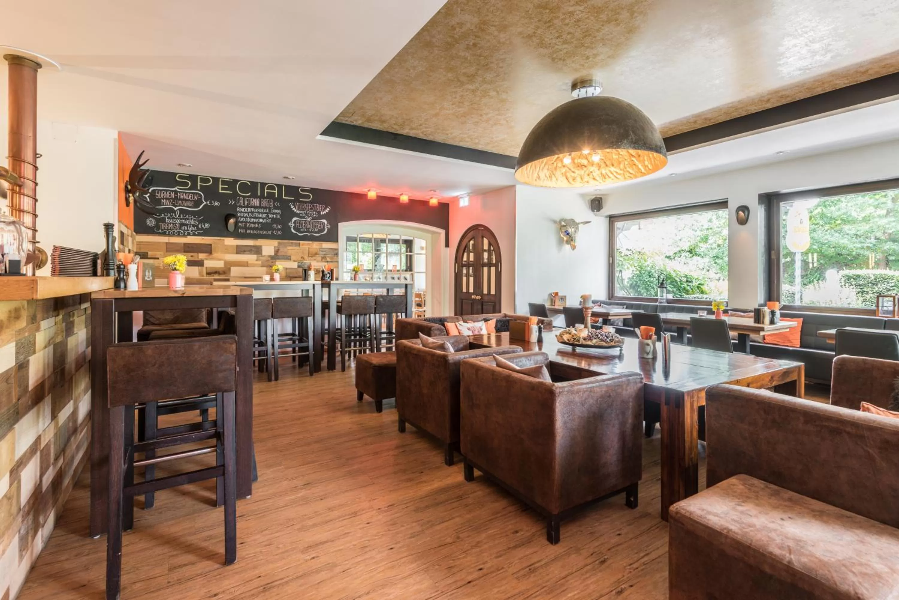 Restaurant/places to eat in Engel Hotel Grill Bar