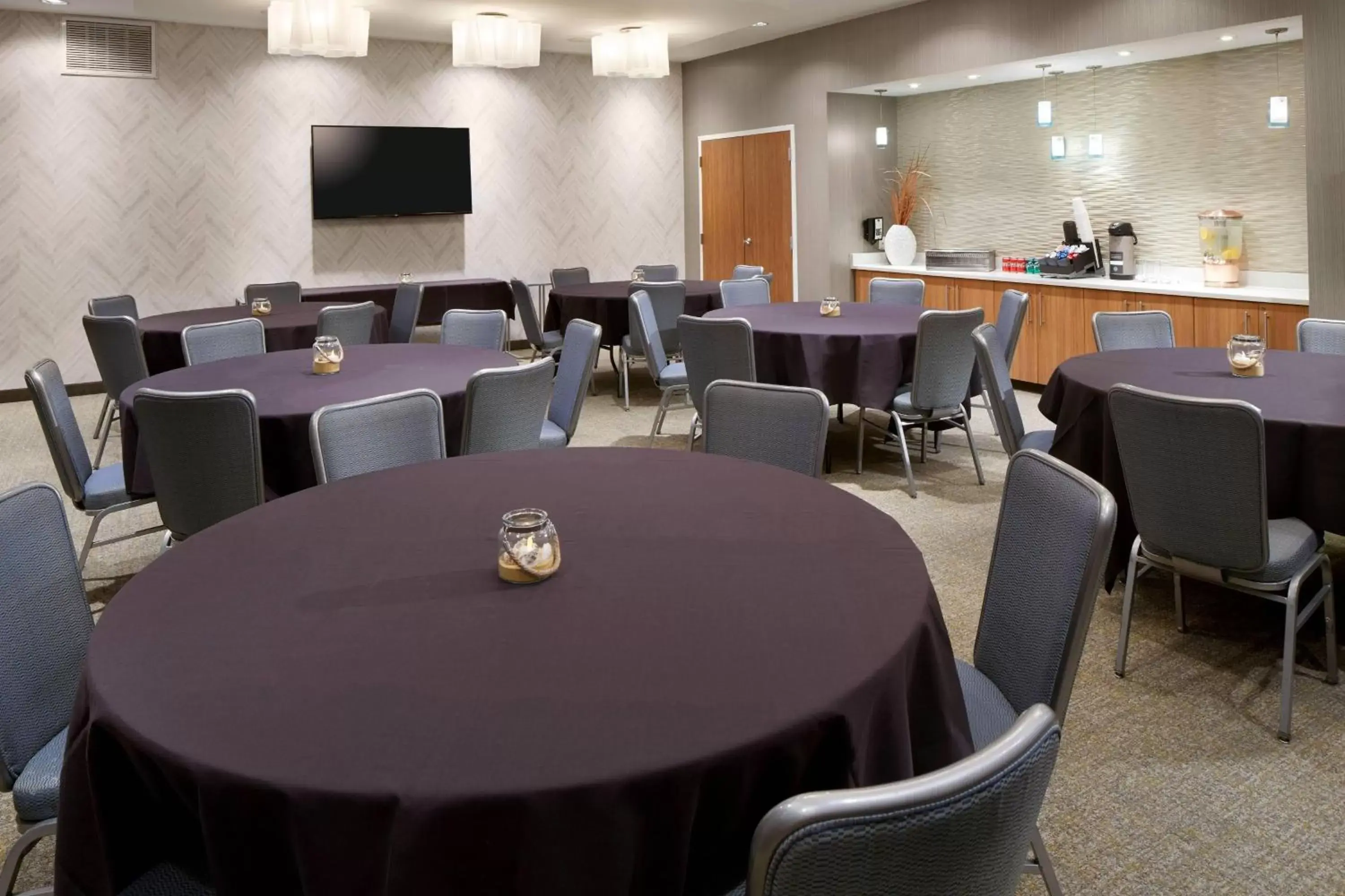 Meeting/conference room in SpringHill Suites Houston NASA/Webster