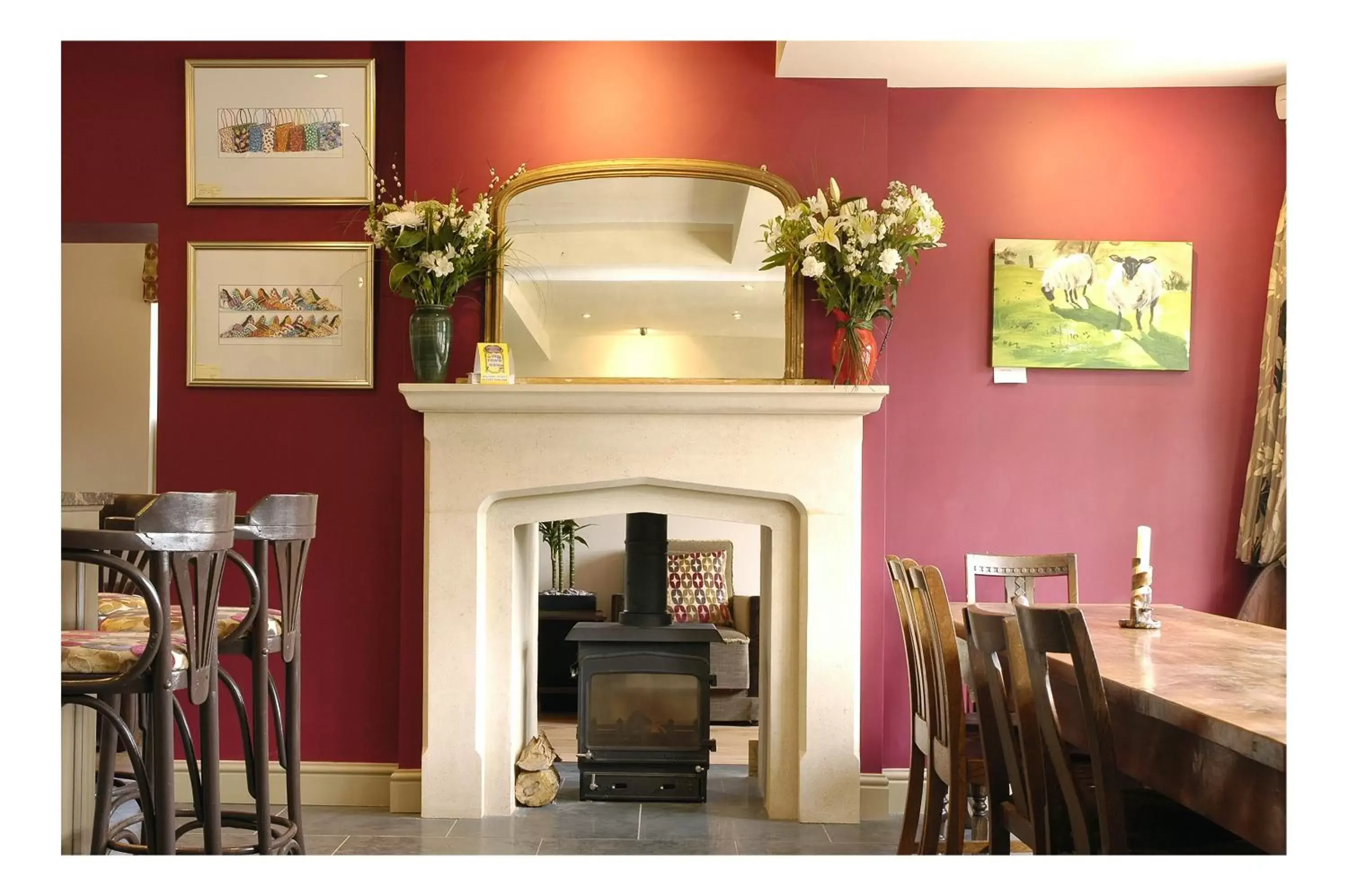 Lounge or bar, Restaurant/Places to Eat in The Kings Arms