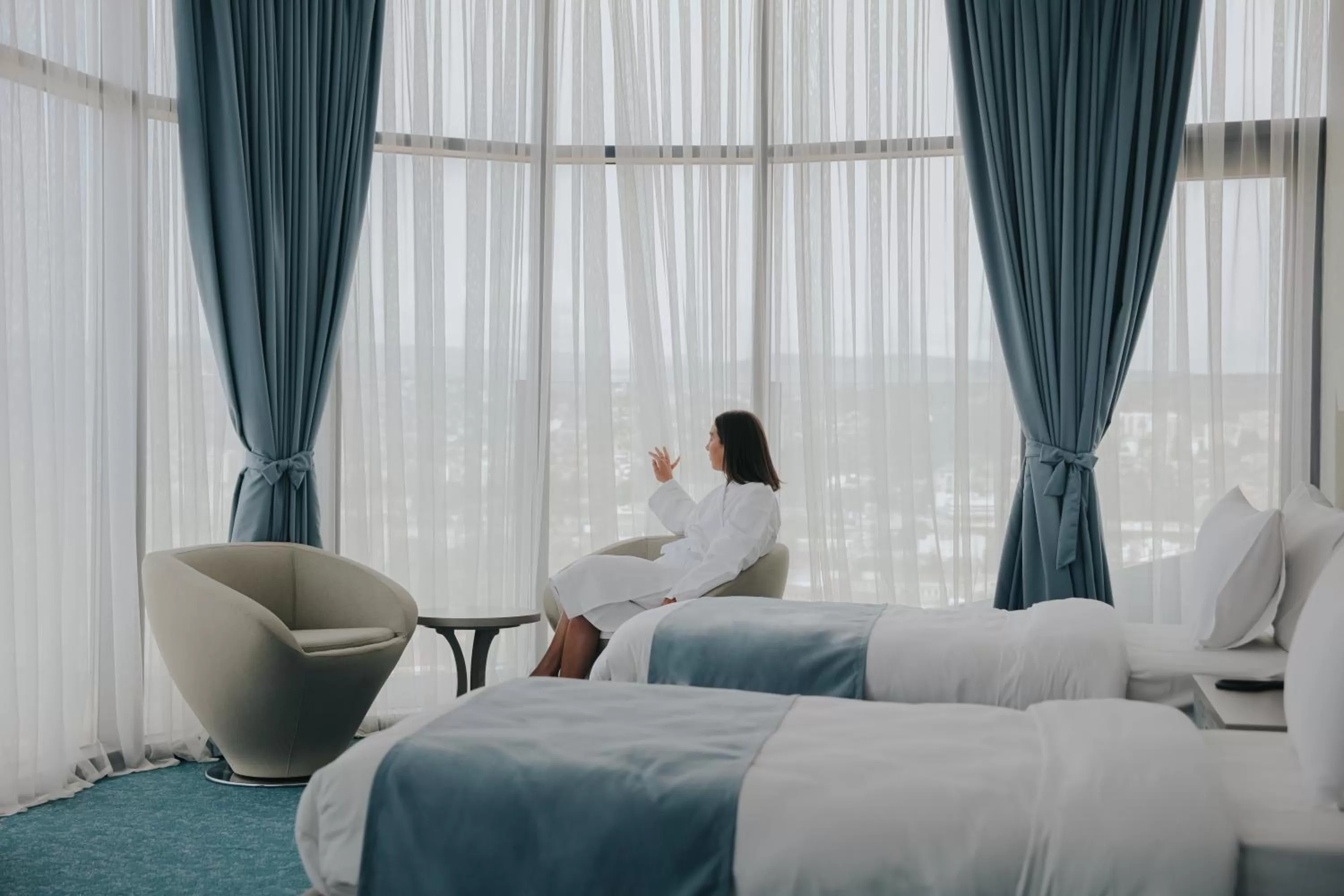 Living room, Bed in Meta Business Hotel By King David