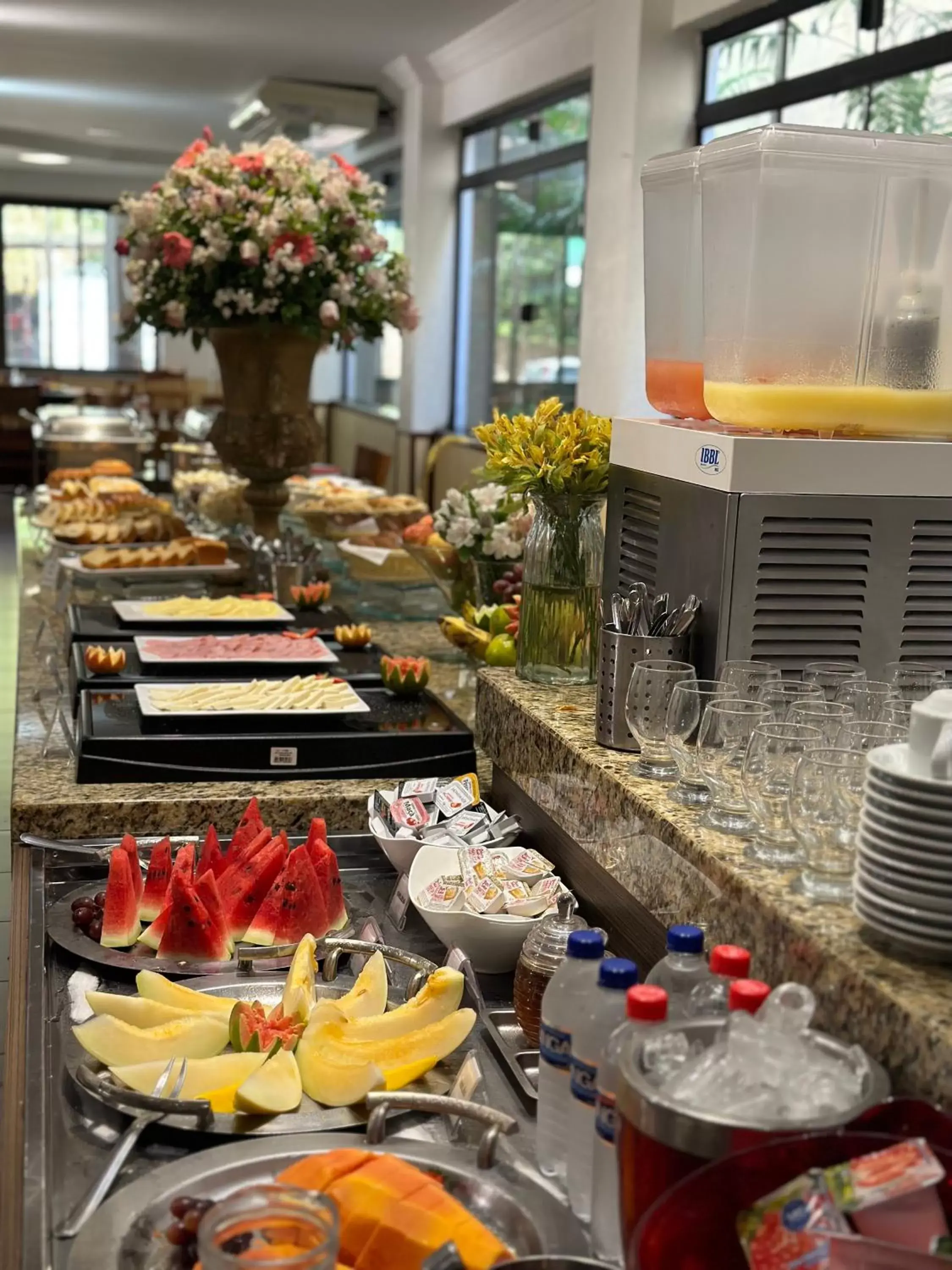 Continental breakfast, Restaurant/Places to Eat in Hotel Capital Das Pedras