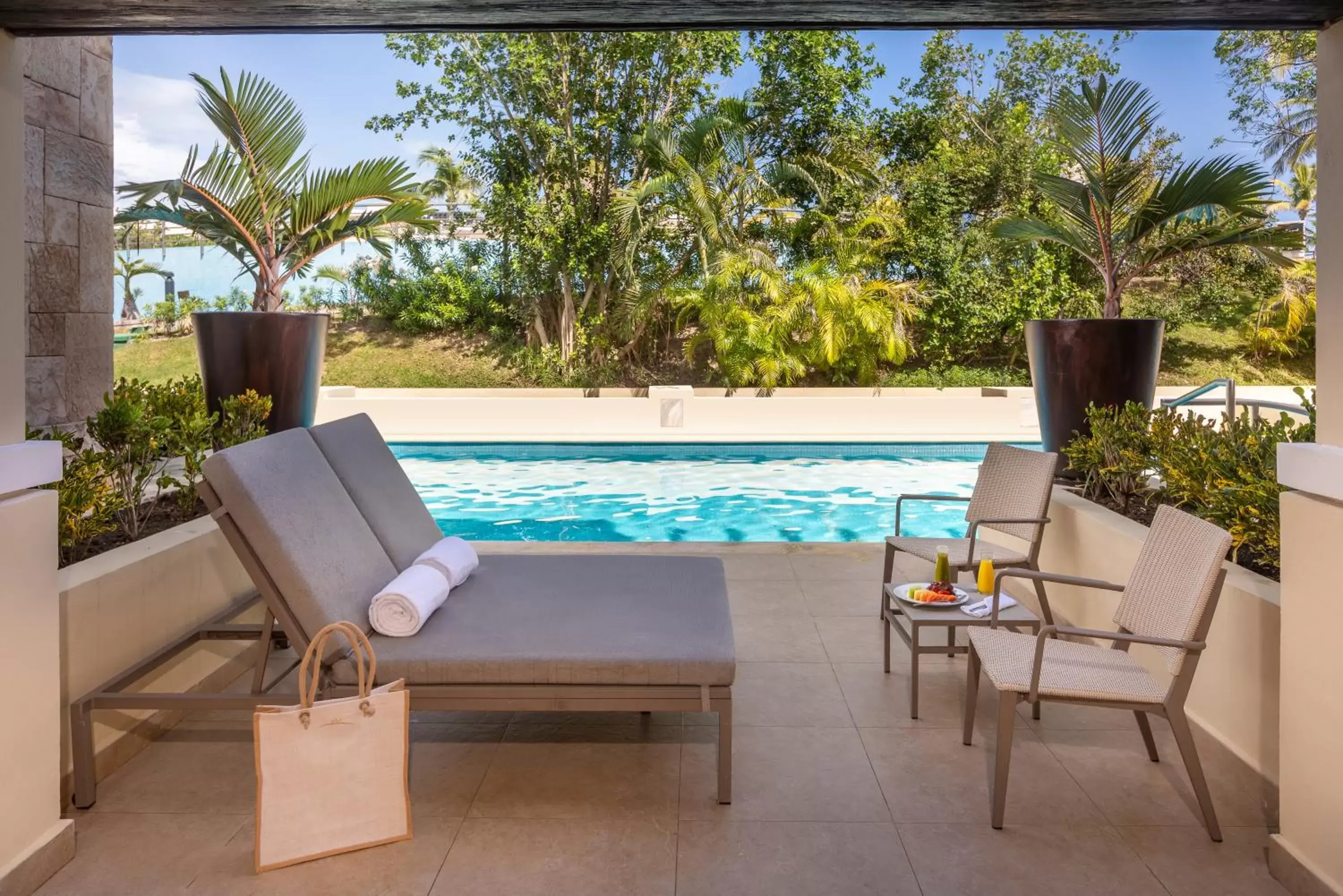 Grand Swim Up Suite Garden View in Moon Palace The Grand Cancun All Inclusive Grand Swim Up Suite Garden View in Moon Palace The Grand Cancun All Inclusive