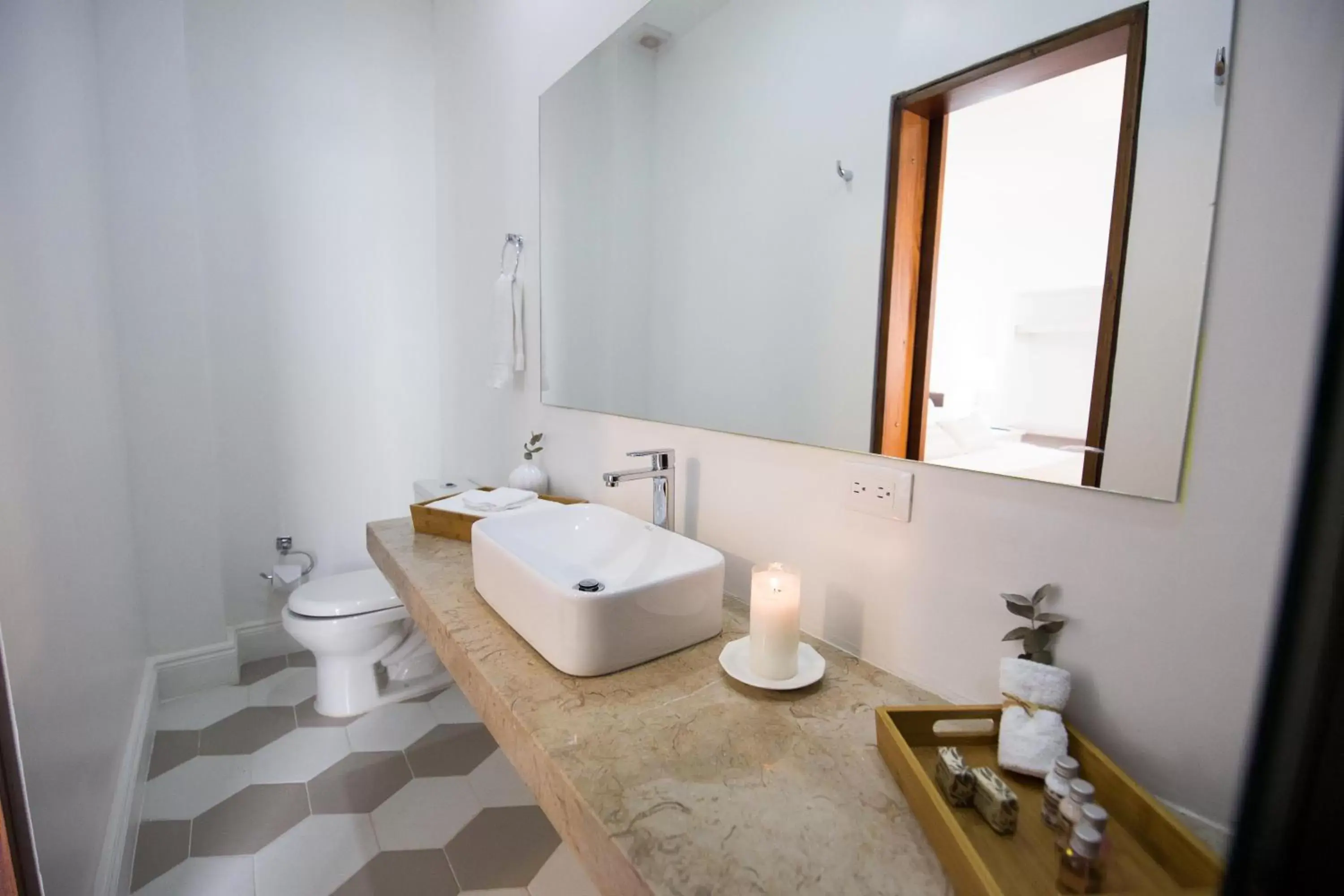 Superior Twin Room in Leclerc Hotel Boutique Cali Granada Superior Twin Room in Leclerc Hotel Boutique Cali Granada