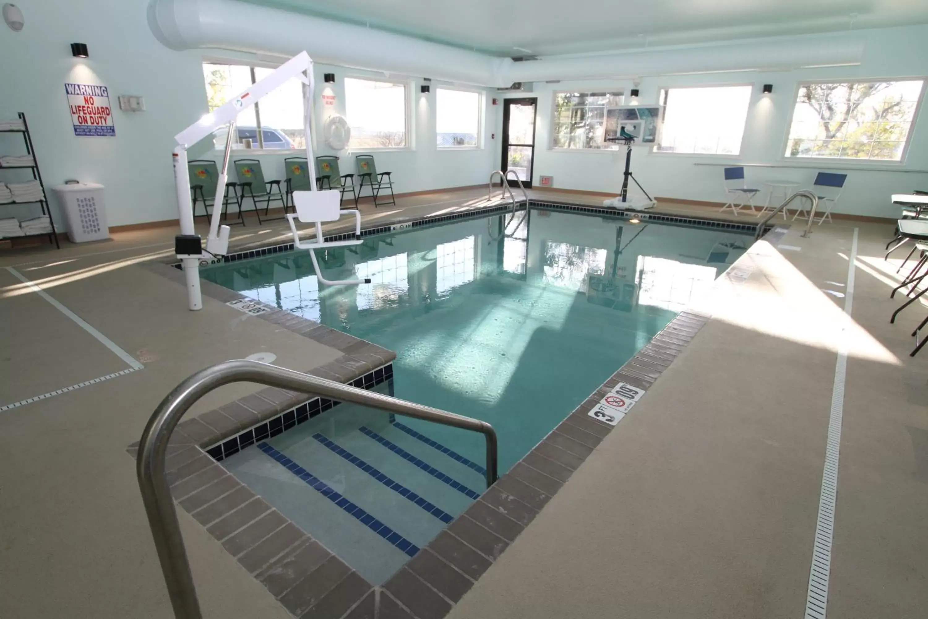 , Swimming Pool in Bowman Lodge & Convention Center