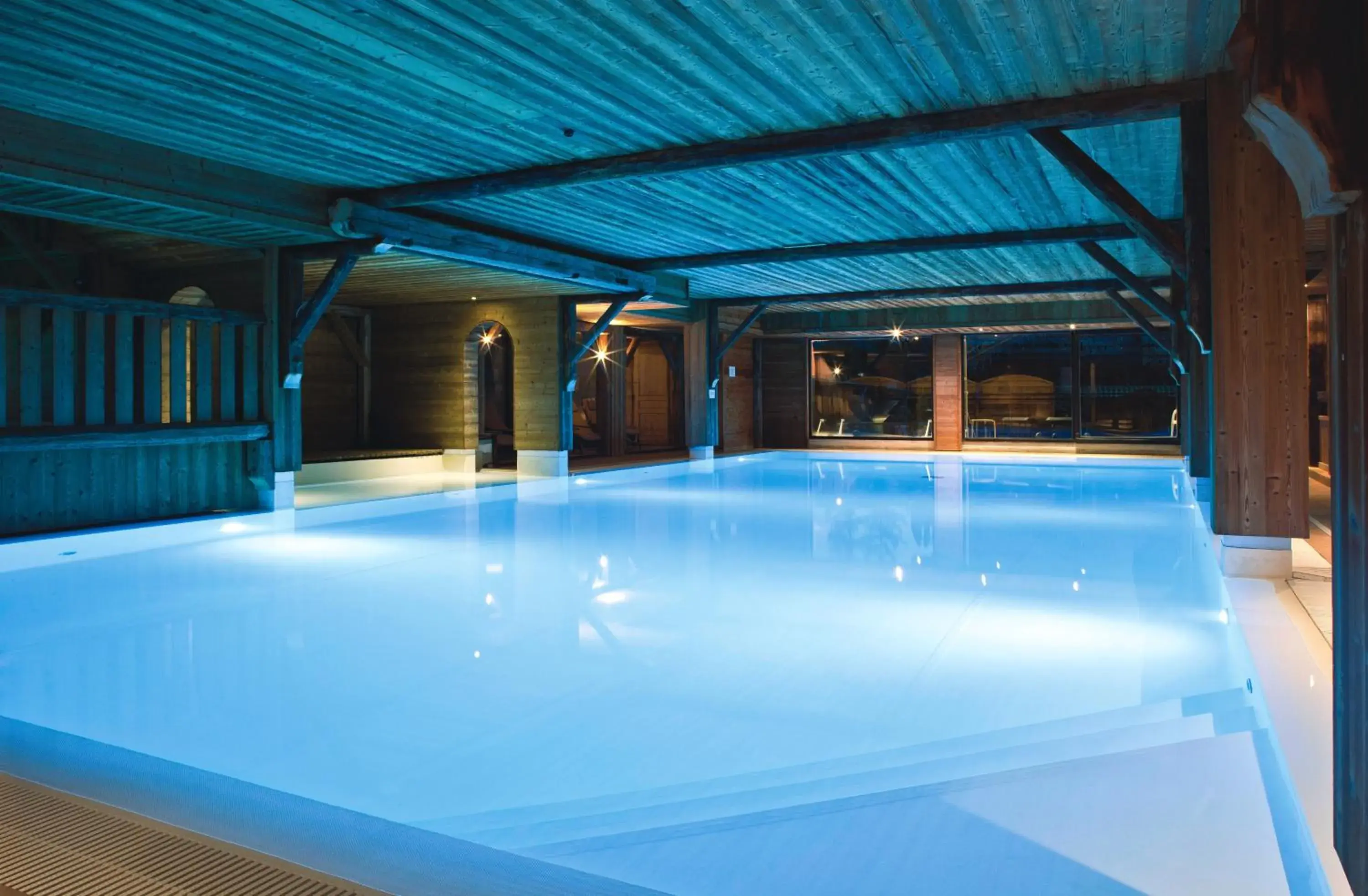 Swimming Pool in Chalet-Hotel La Marmotte, La Tapiaz & SPA, The Originals Relais (Hotel-Chalet de Tradition)