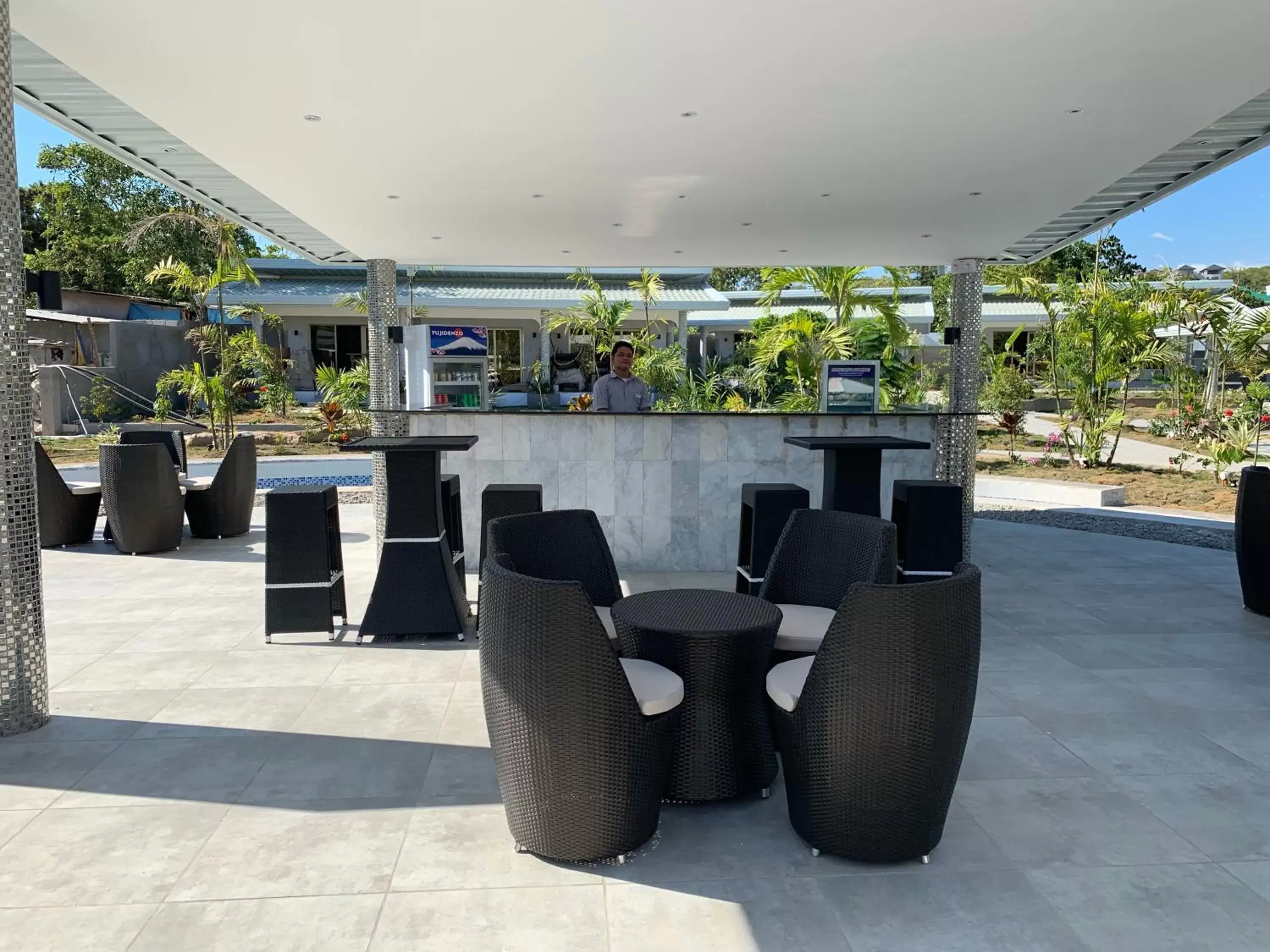 Lounge or bar in Marina Point Bay Resort