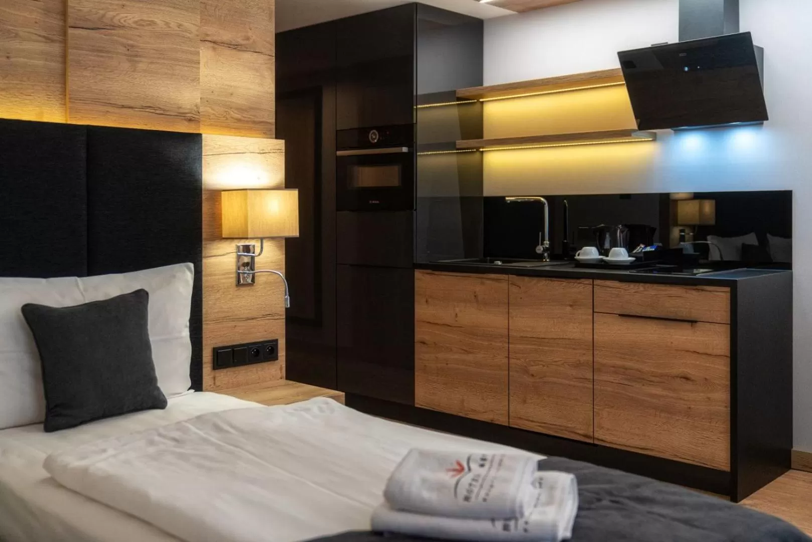 Bed in Hotel META Resort & Vine SPA