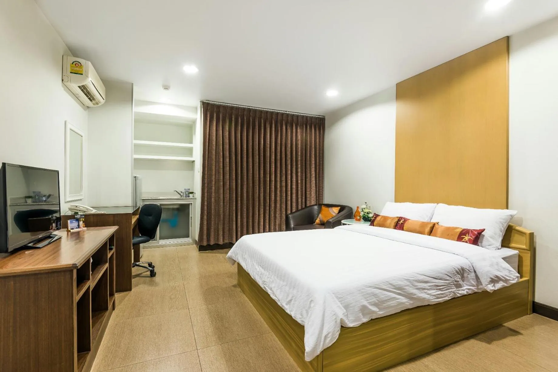 Bed in BB Garden Resort