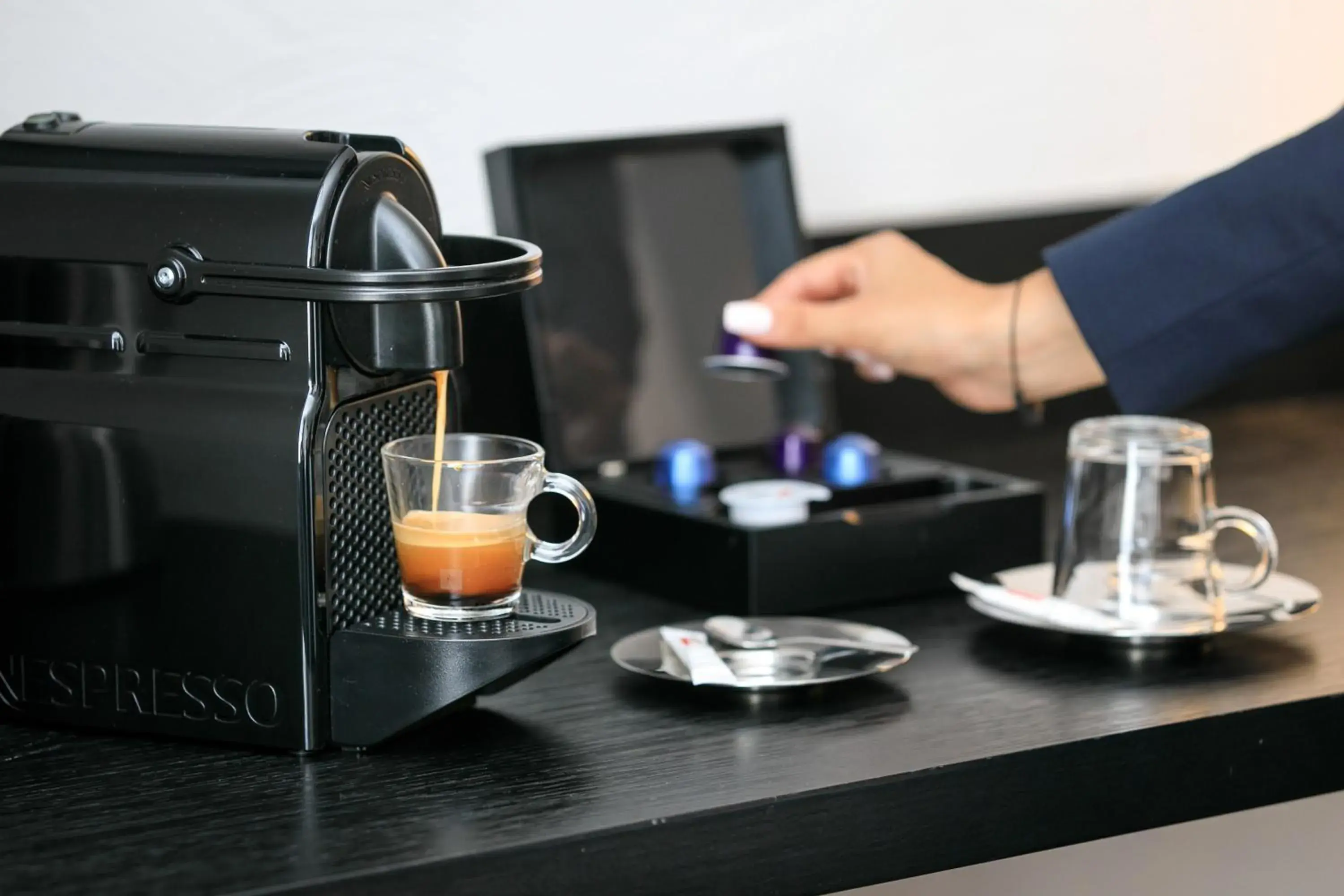 Coffee/tea facilities in Best Western Plus Hôtel Massena Nice