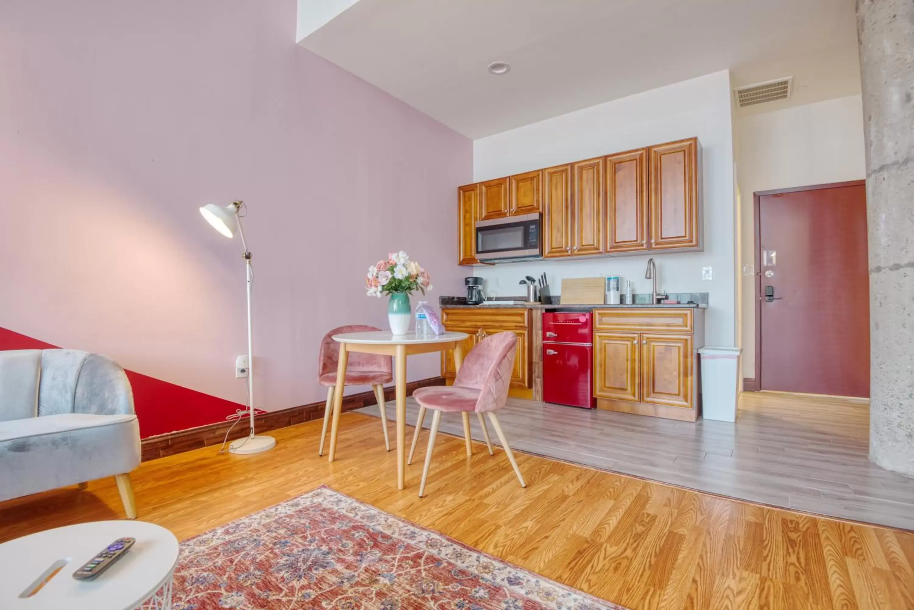 Studio Apartment in Sosuite at Independence Lofts - Callowhill