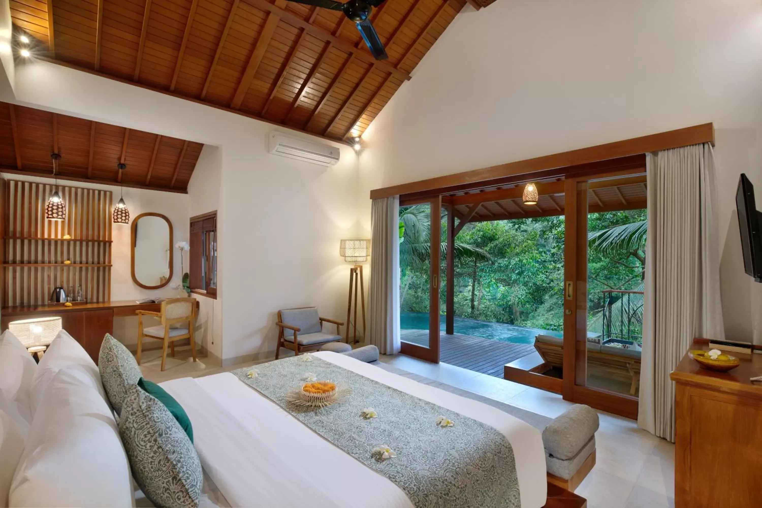 Bedroom in Jannata Resort and Spa