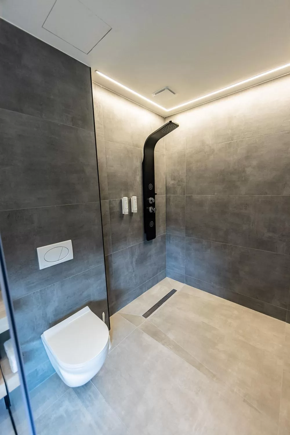 Facility for disabled guests in Hospedium Hotel Devalar Do Mar