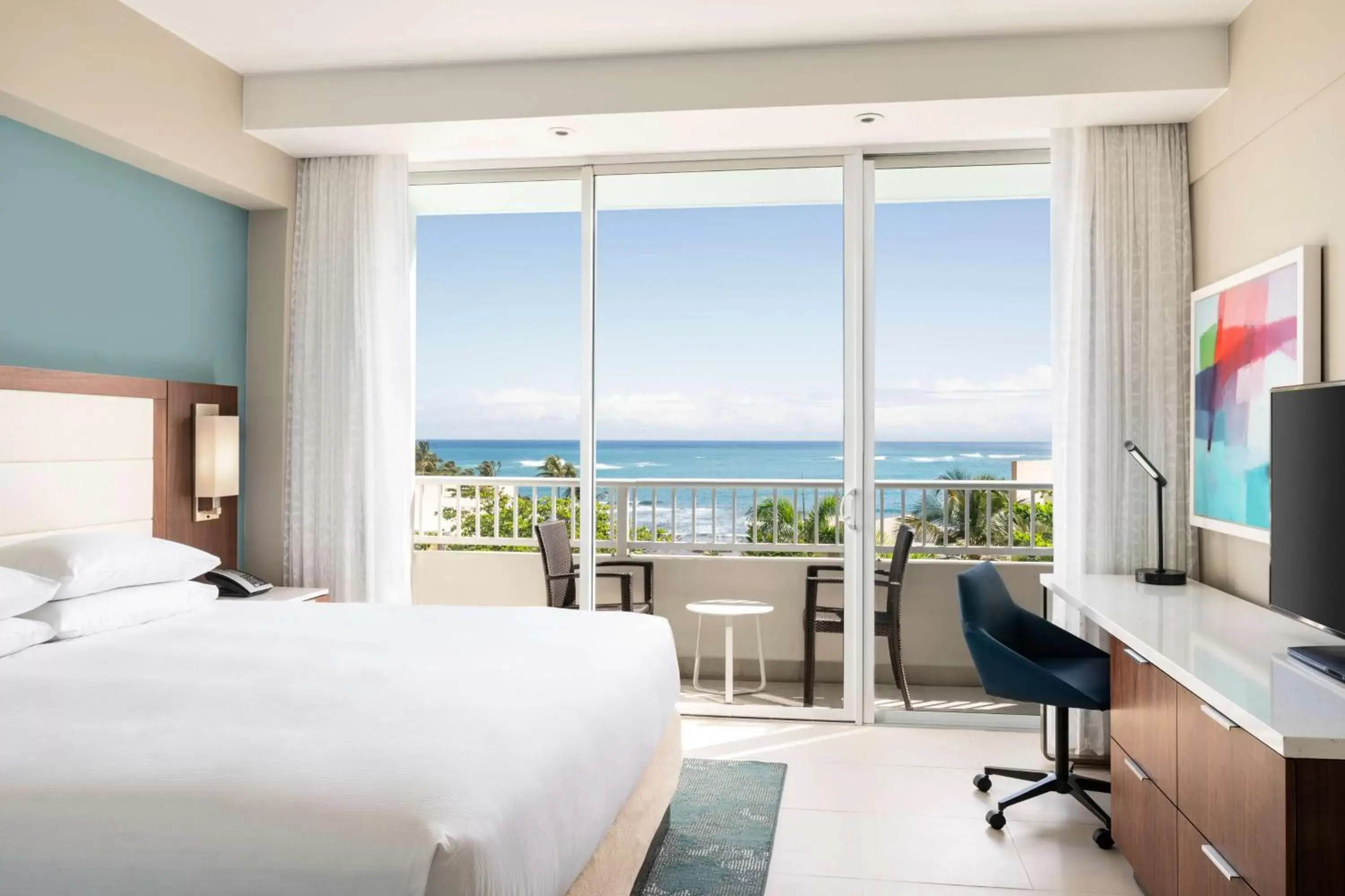Bedroom, Sea View in Caribe Hilton