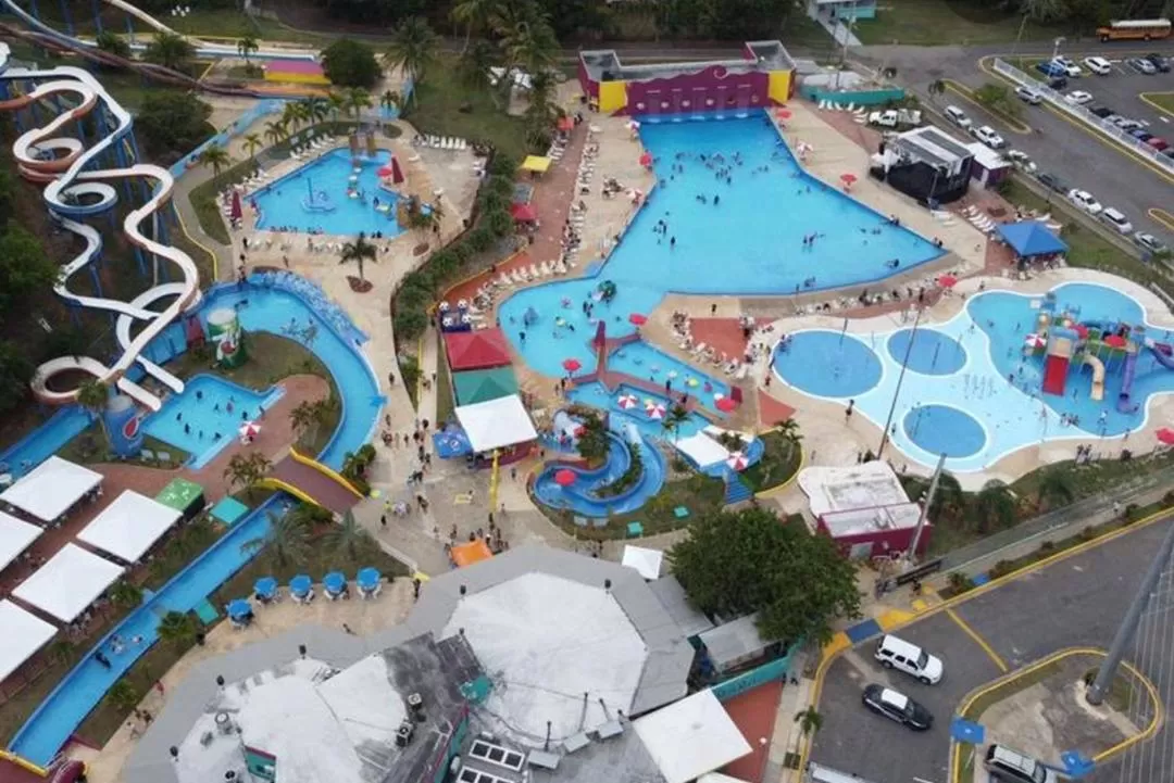 Entertainment in Aguada of the Seas