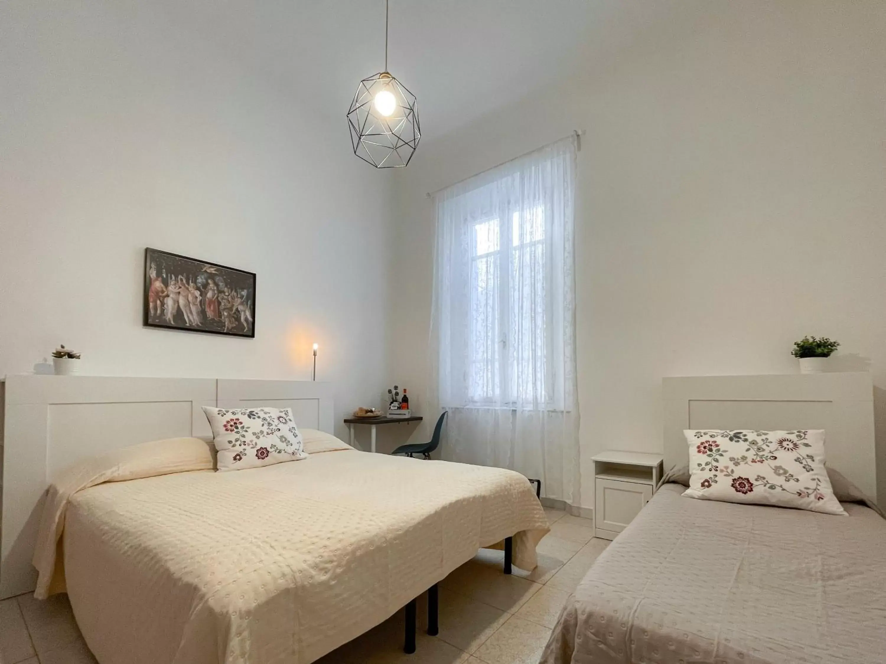 Photo of the whole room, Bed in La Casa di Eli