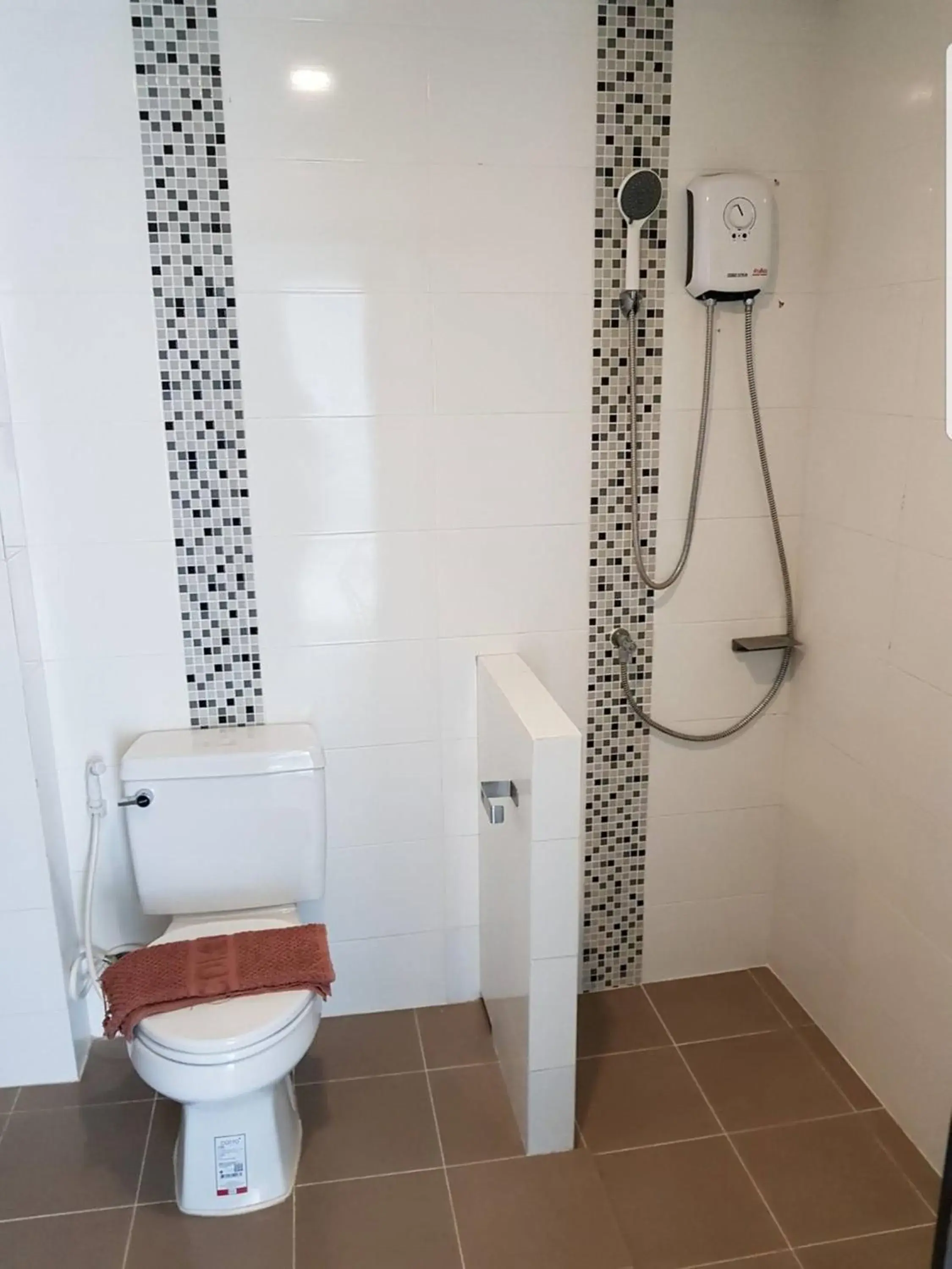 Photo of the whole room in Izen Budget Hotel & Residence Photo of the whole room in Izen Budget Hotel & Residence