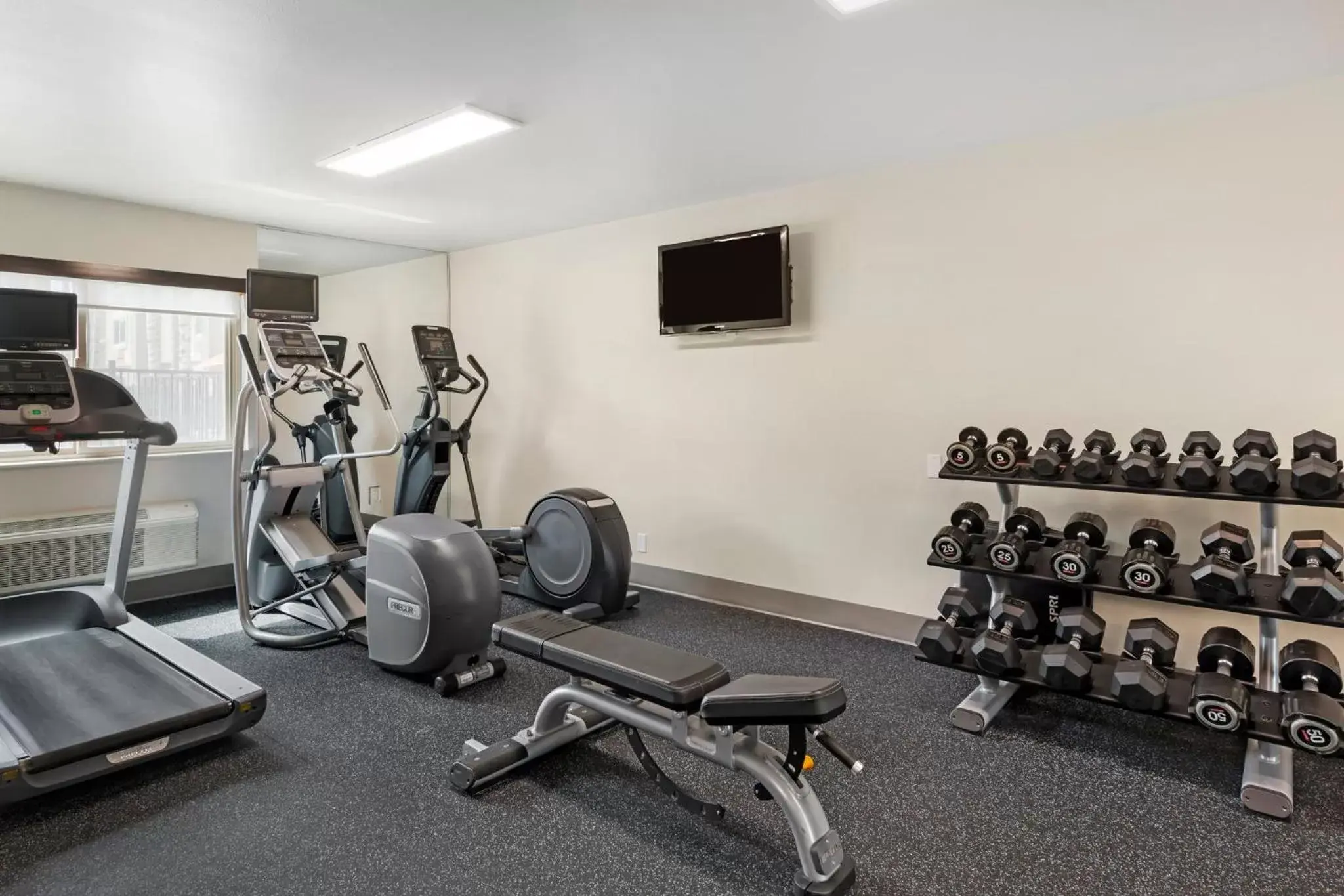 Spa and wellness centre/facilities, Fitness Center/Facilities in Holiday Inn Express Colton, an IHG Hotel