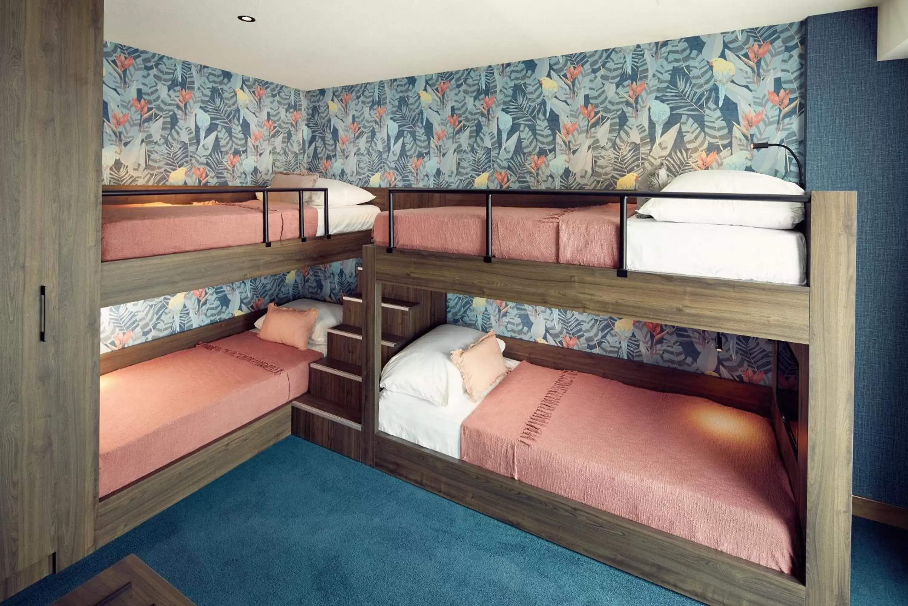 Bedroom, Bunk Bed in Van der Valk Hotel Haarlem