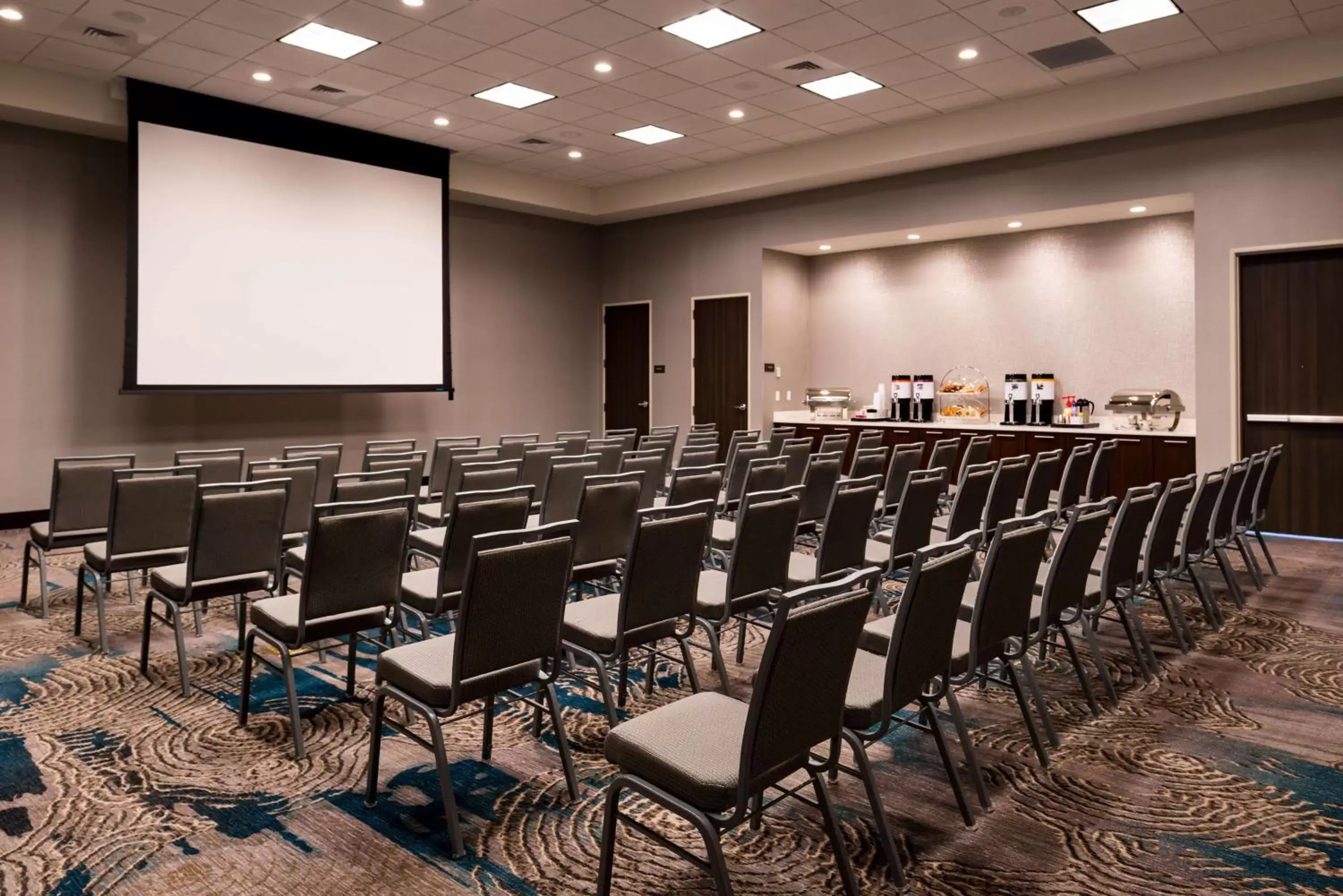 Meeting/conference room in Hampton Inn & Suites Olympia Lacey, Wa