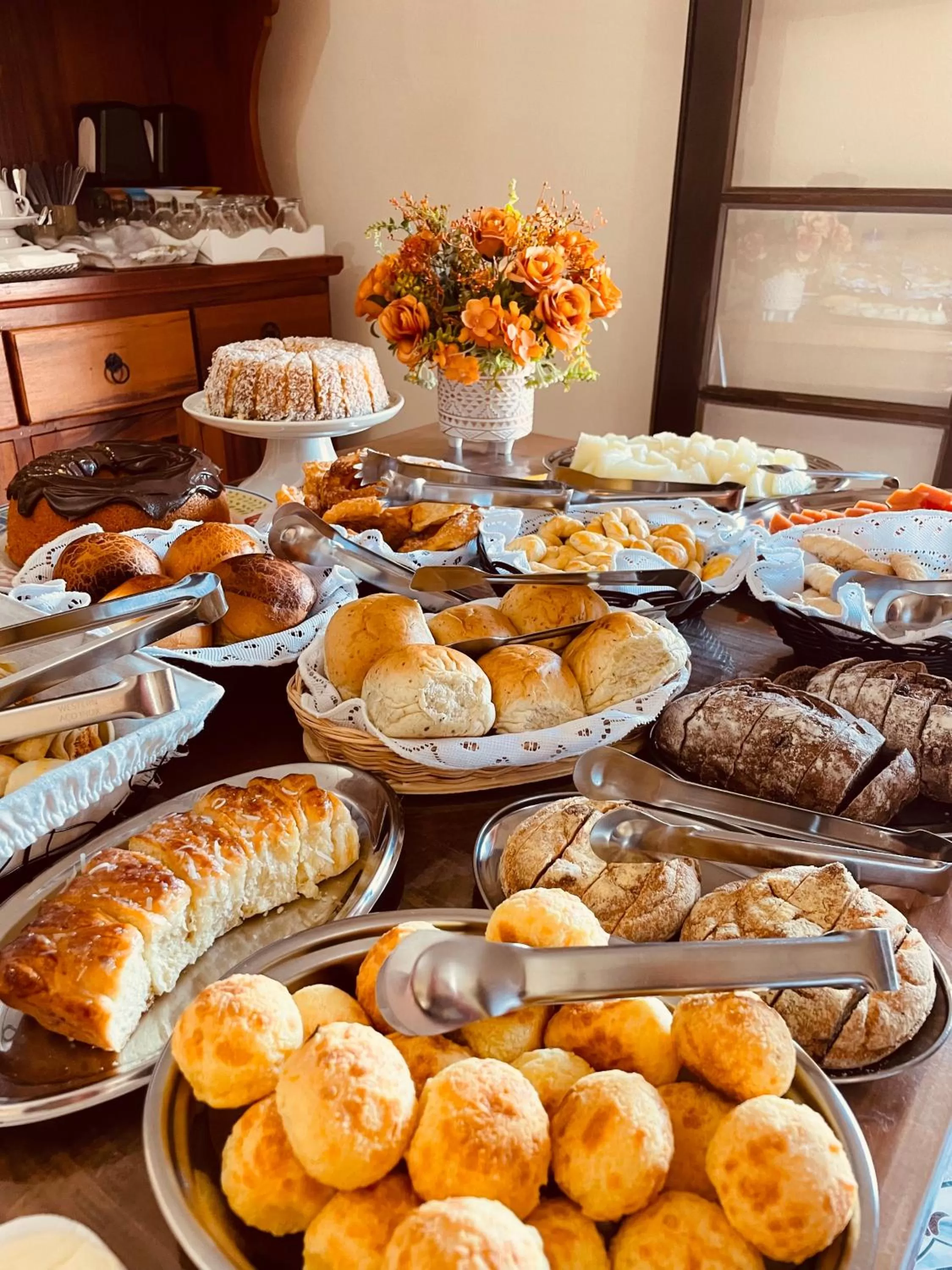 Breakfast in Hotel do Parque - Cunha