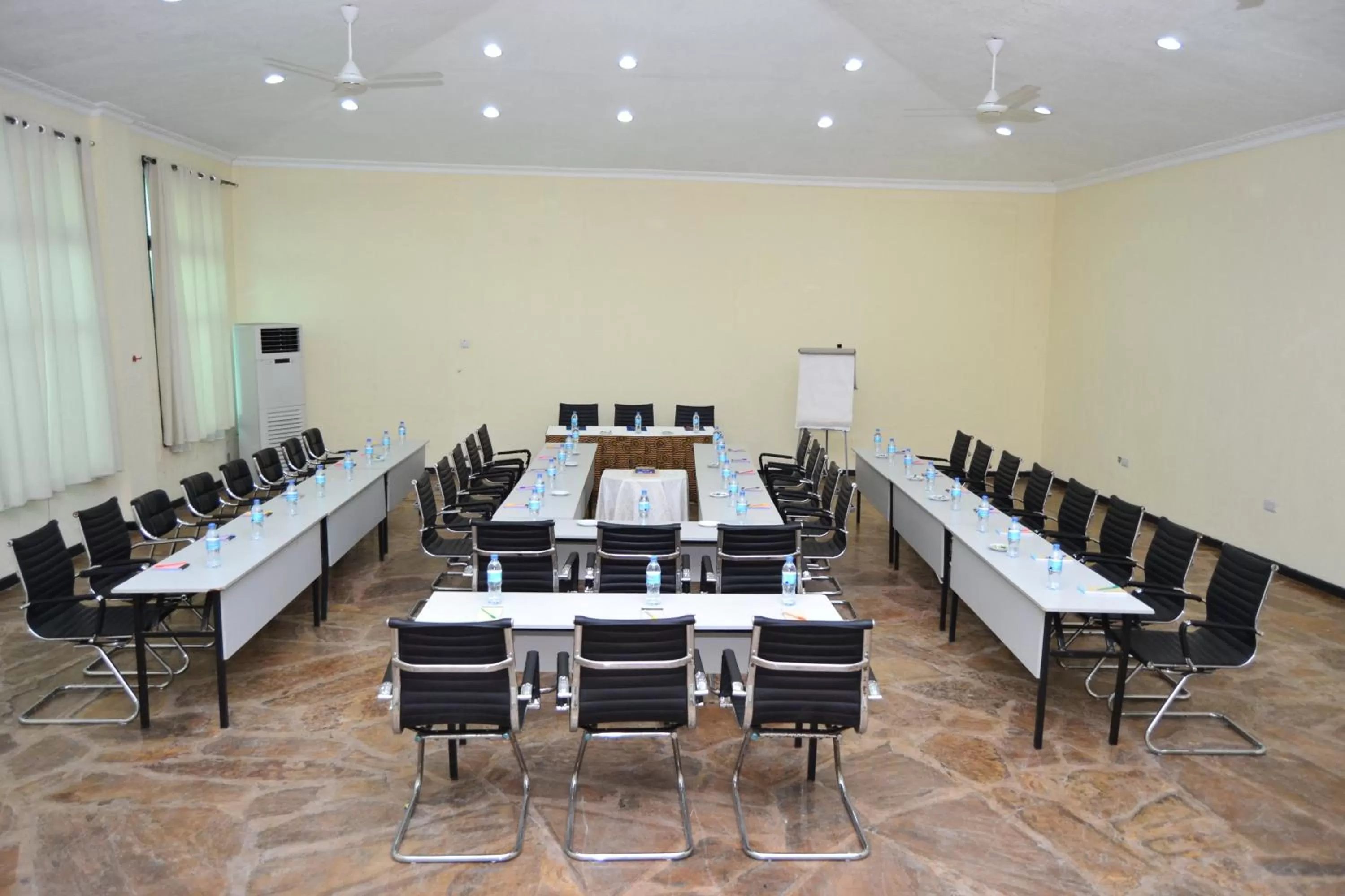 Business facilities in Serene Beach Resort