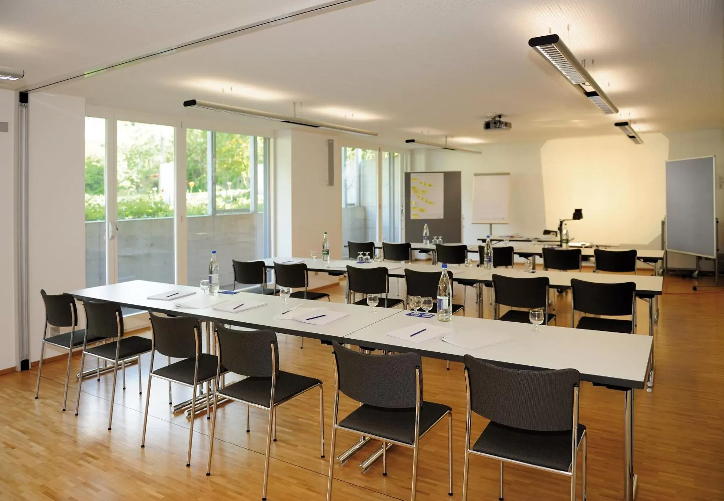 Business facilities, Business Area/Conference Room in Hotel Artos Interlaken