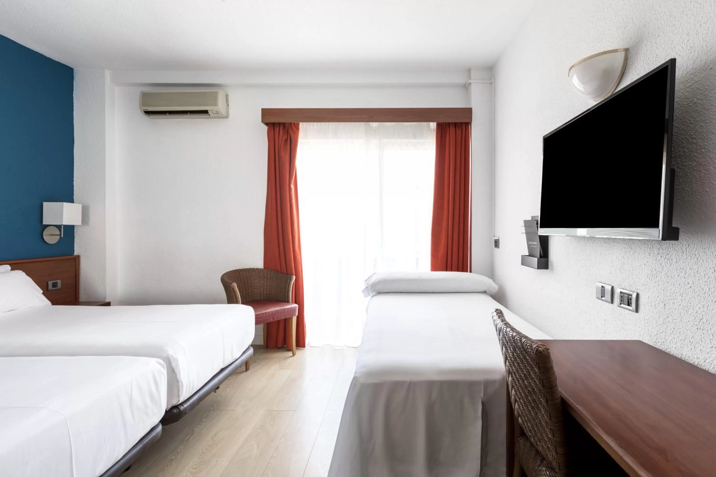 Bed in Catalonia Punta del Rey