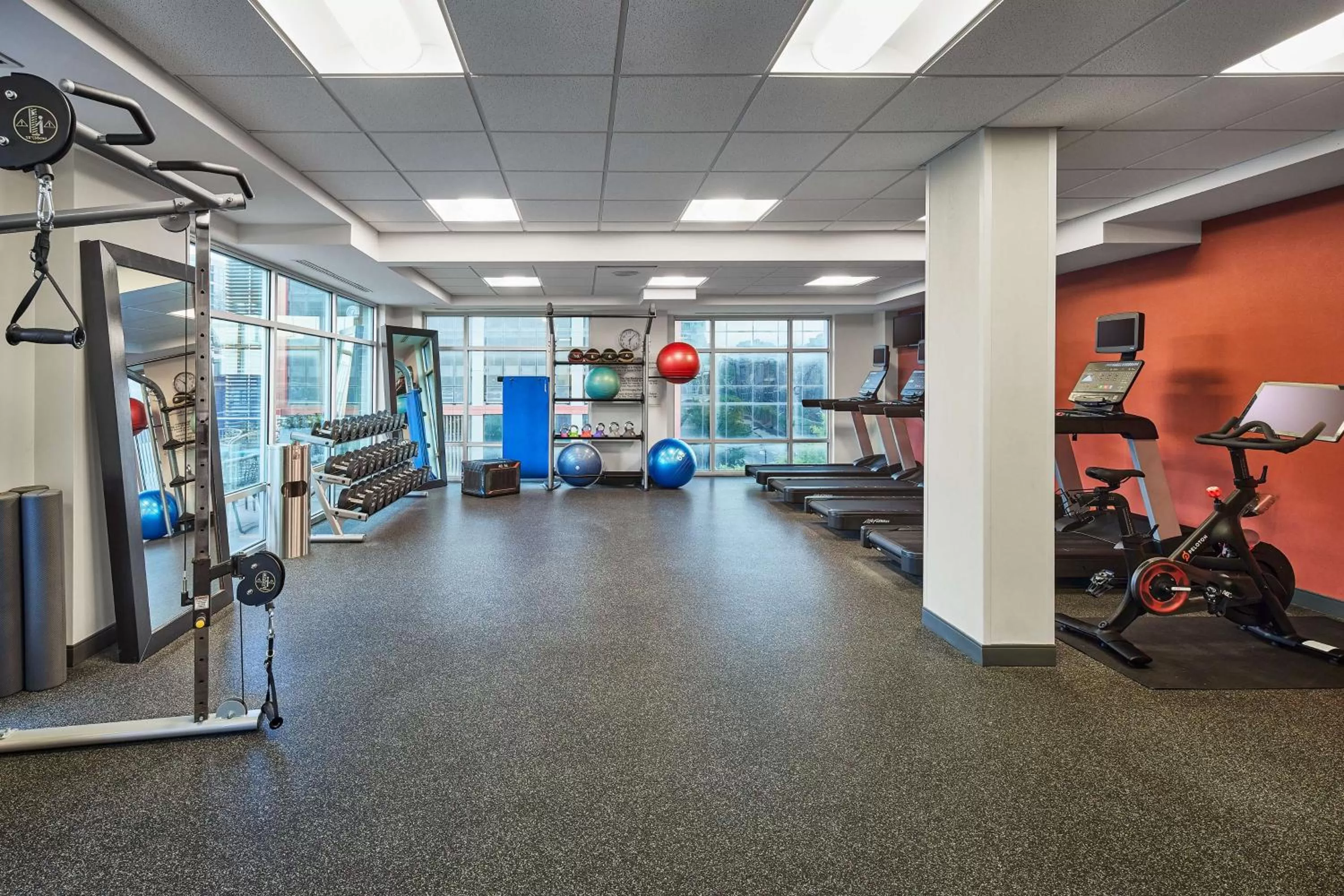 Fitness centre/facilities in Hilton Garden Inn Nashville Downtown Convention Center