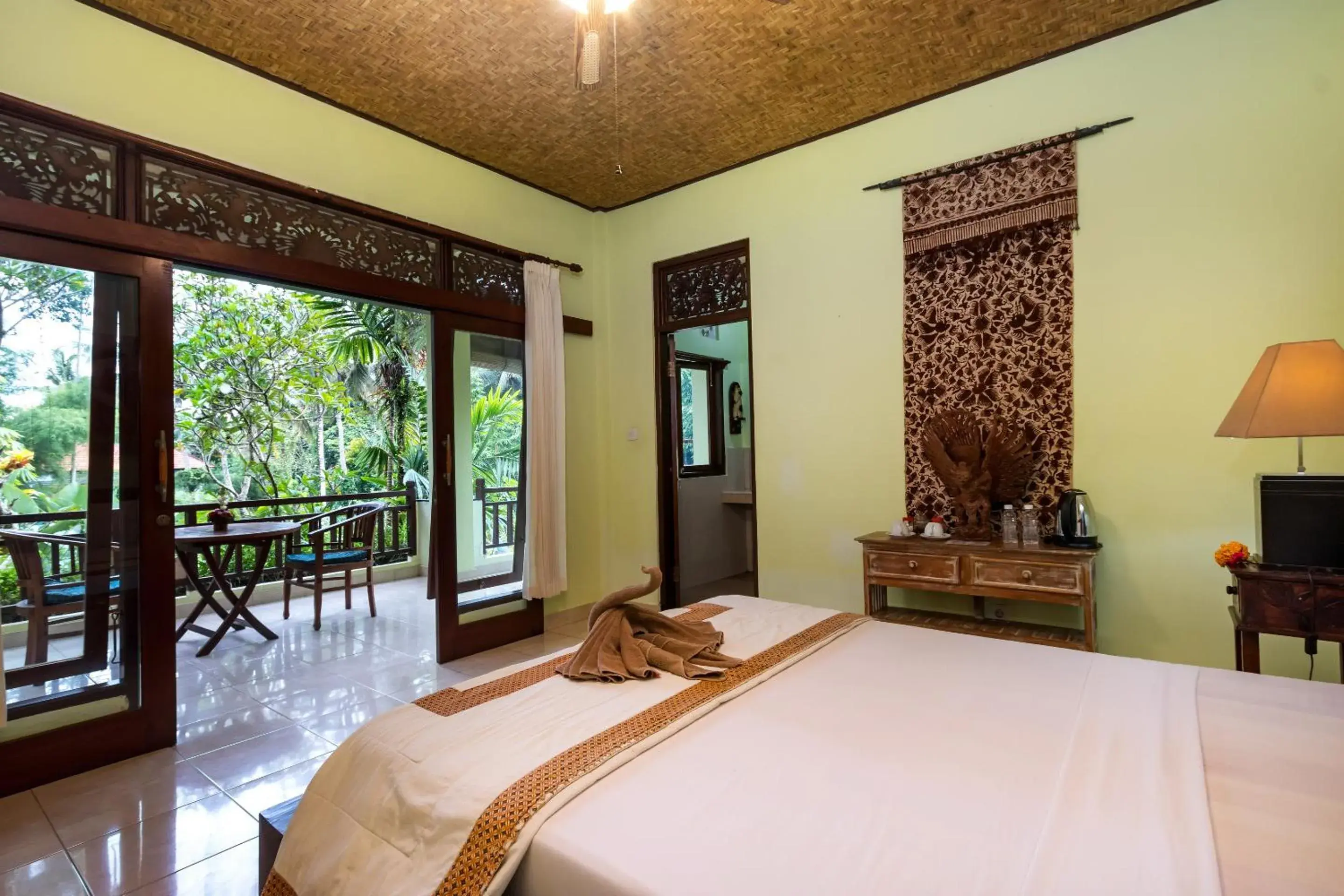 Bed in Padma Ubud Retreat