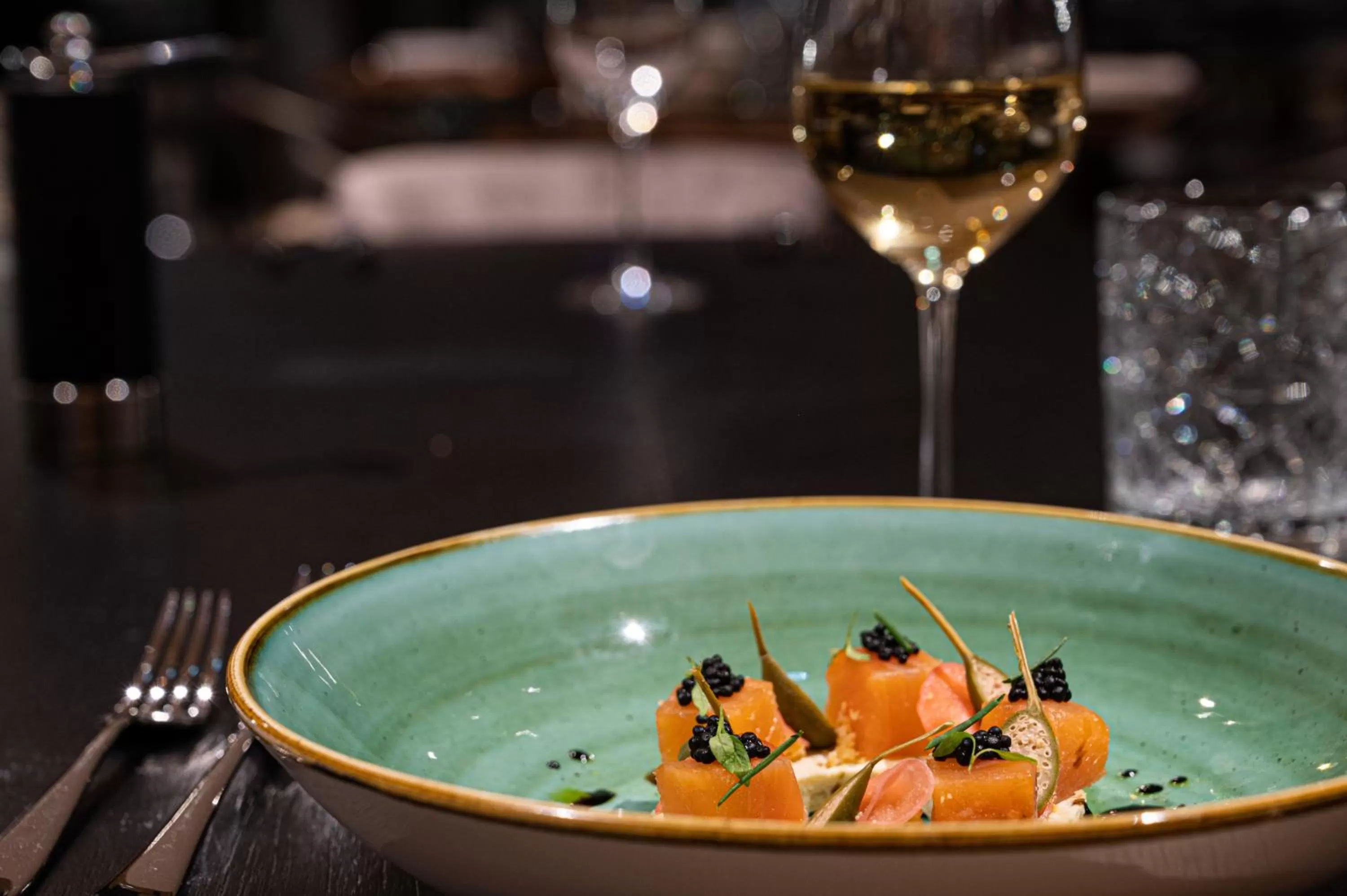 Meals in Hôtel VoulezVous by Les Etincelles