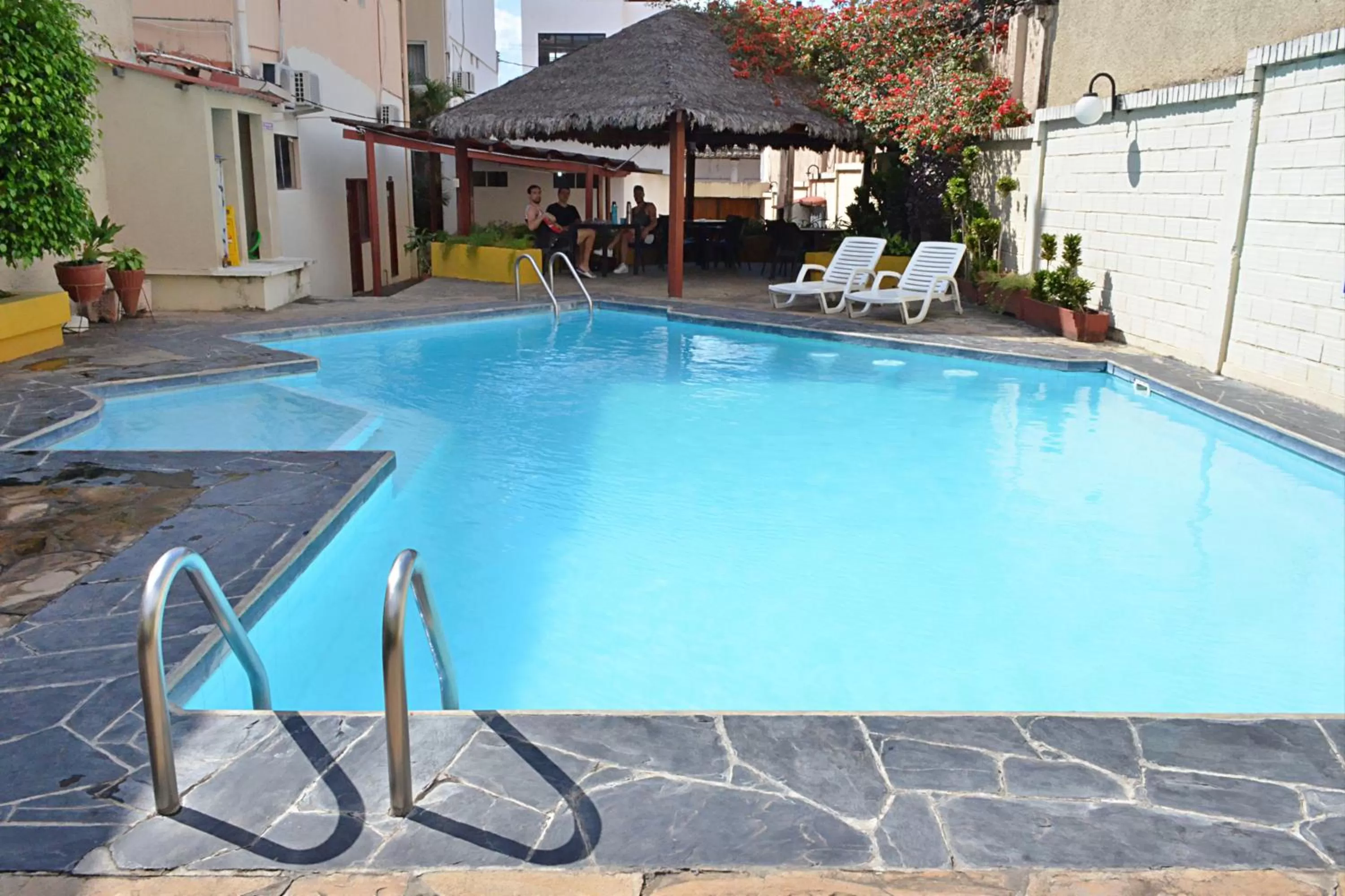 Swimming pool in La Siesta Hotel