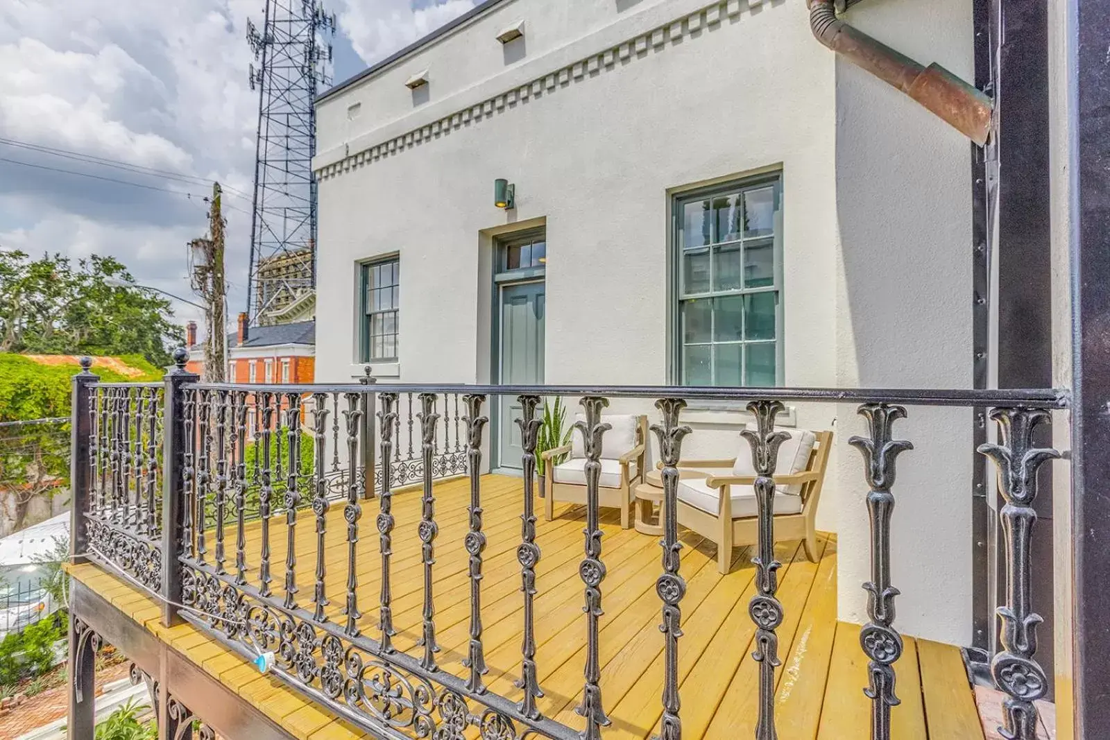 Property building, Balcony/Terrace in Bellwether House