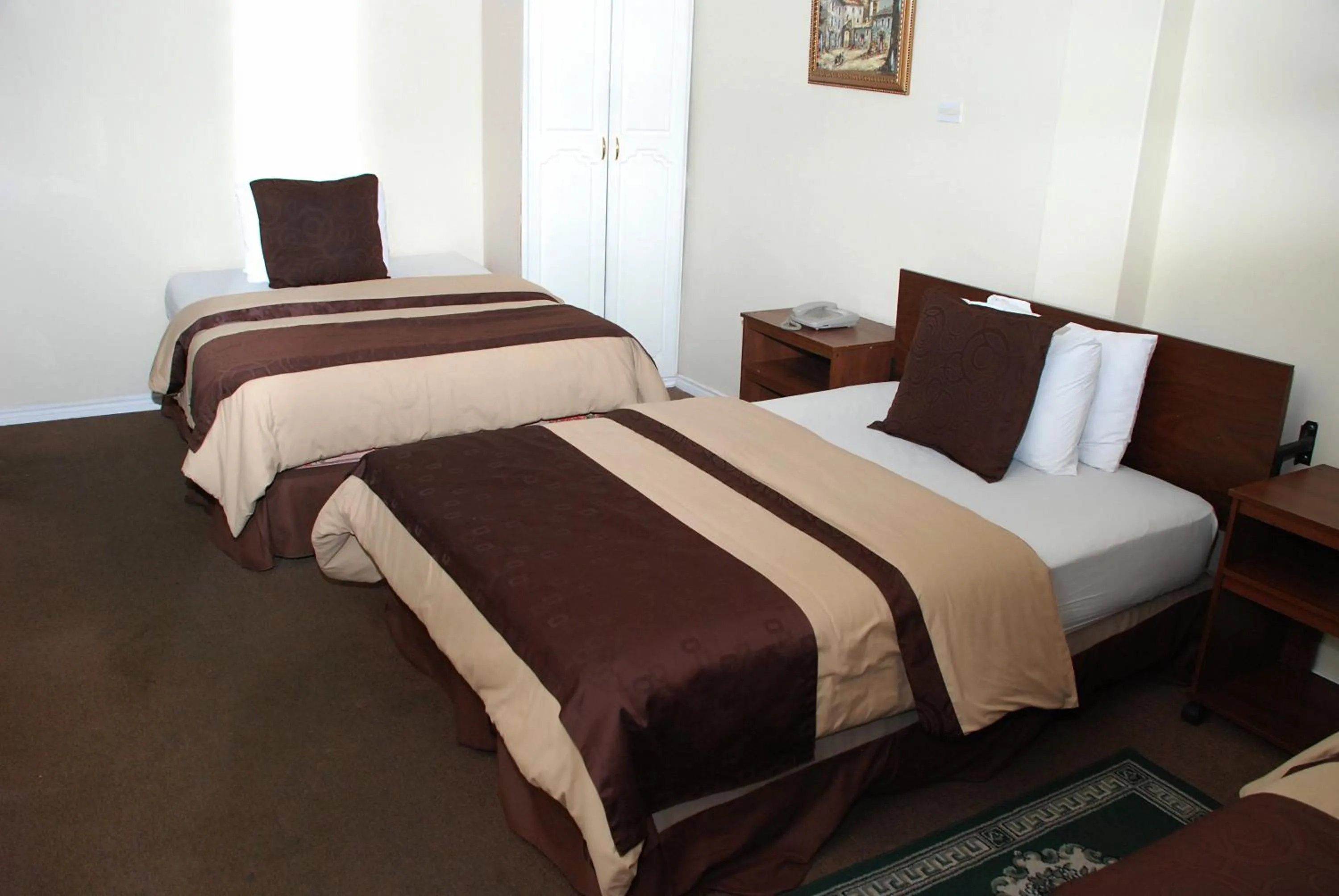 Bed in Hotel Bonaventure