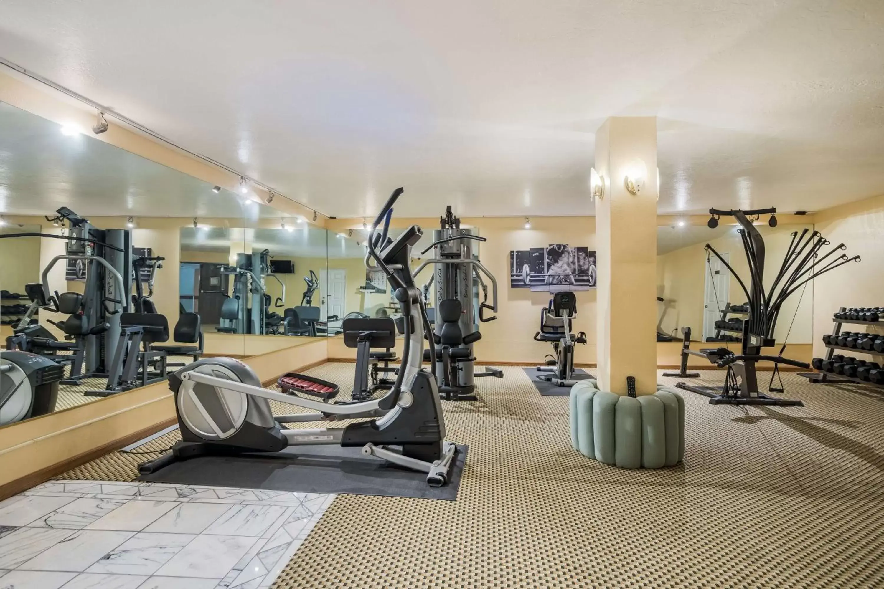 Spa and wellness centre/facilities, Fitness Center/Facilities in Best Western- Big Bear Chateau
