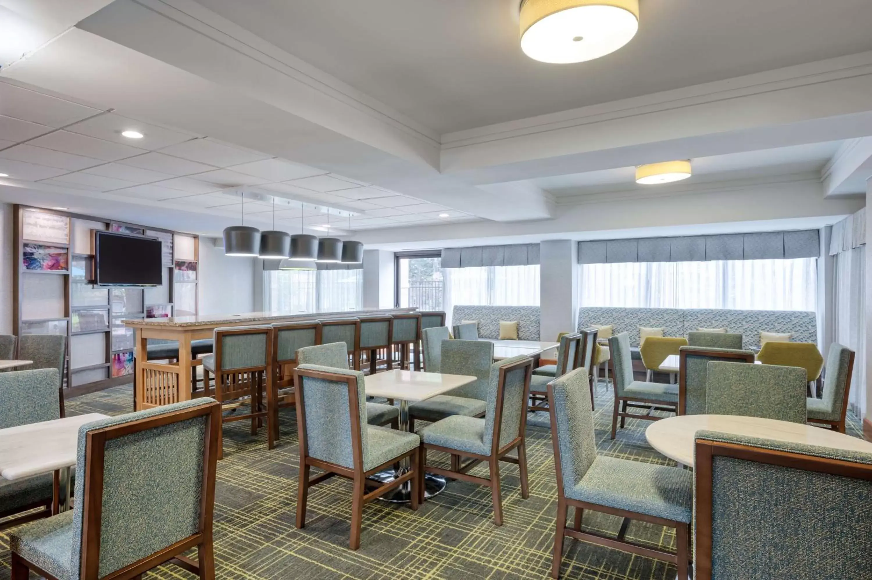 Lobby or reception, Restaurant/Places to Eat in Hampton Inn Baltimore/White Marsh