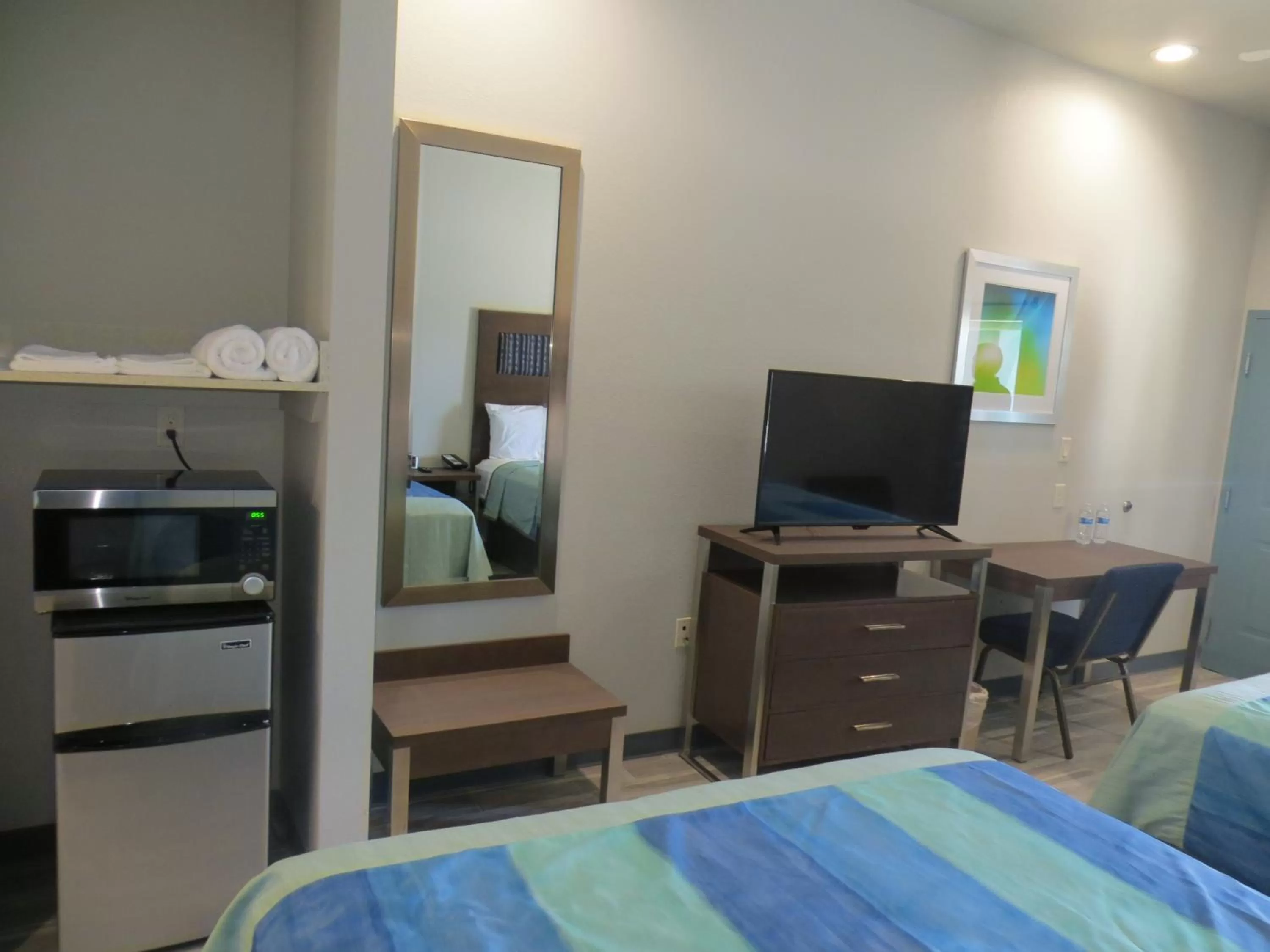 Bed in Hotel Blue - Woodlands