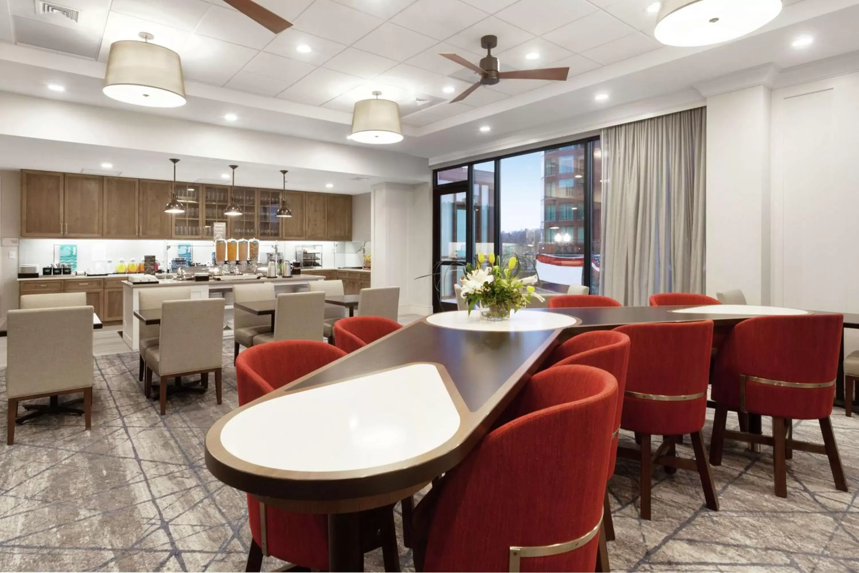 Dining area, Restaurant/Places to Eat in Homewood Suites By Hilton Providence