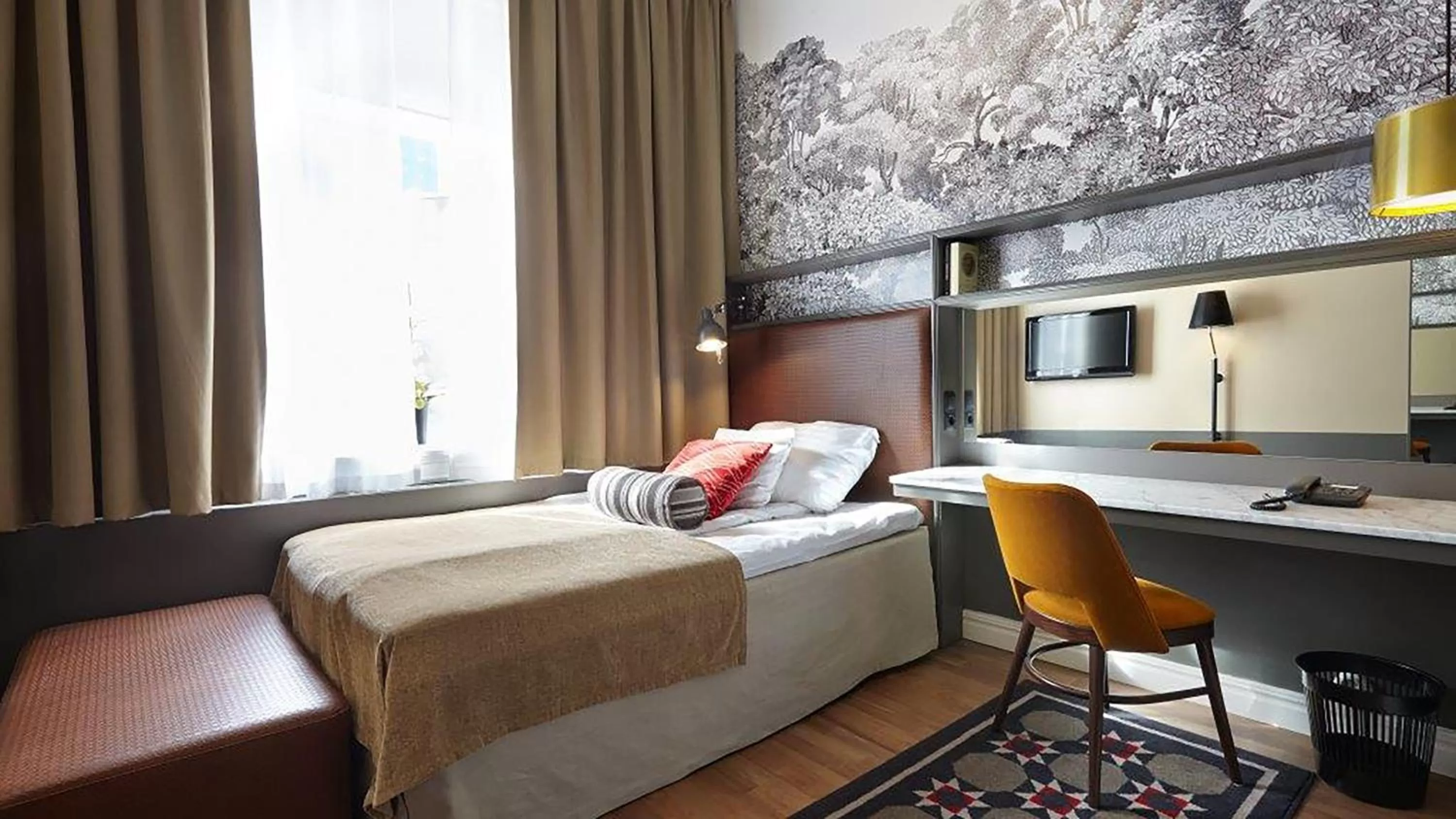 Bed in Home Hotel Temperance