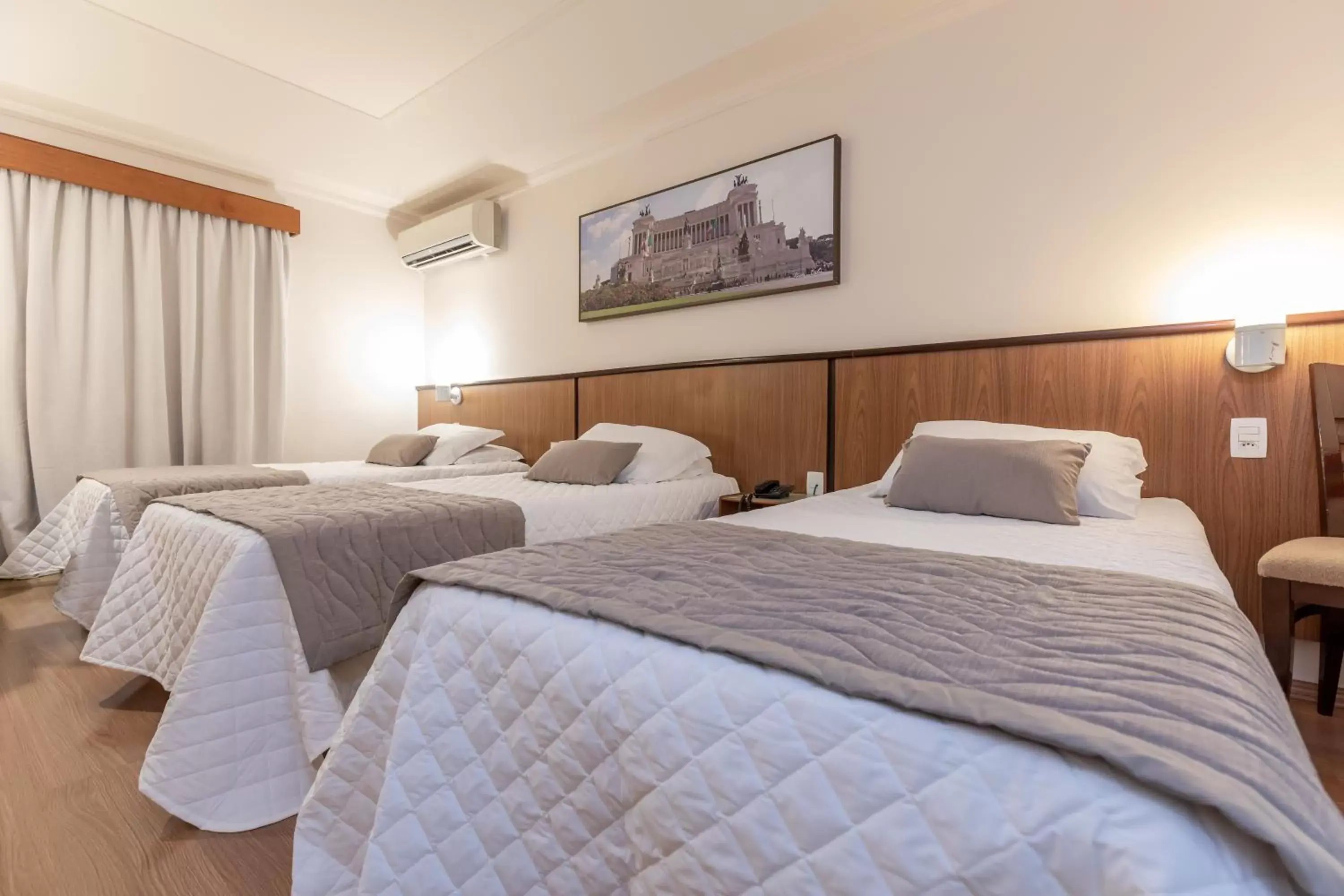 Bed in Hotel Bella Italia