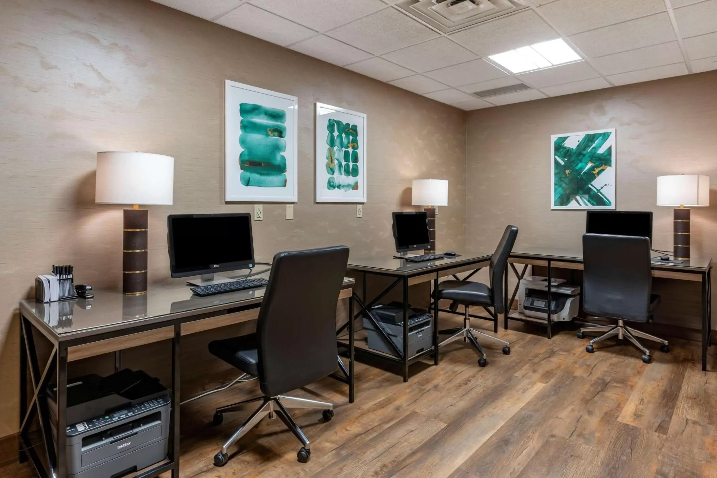 Business facilities in Best Western Premier Pasco Inn and Suites